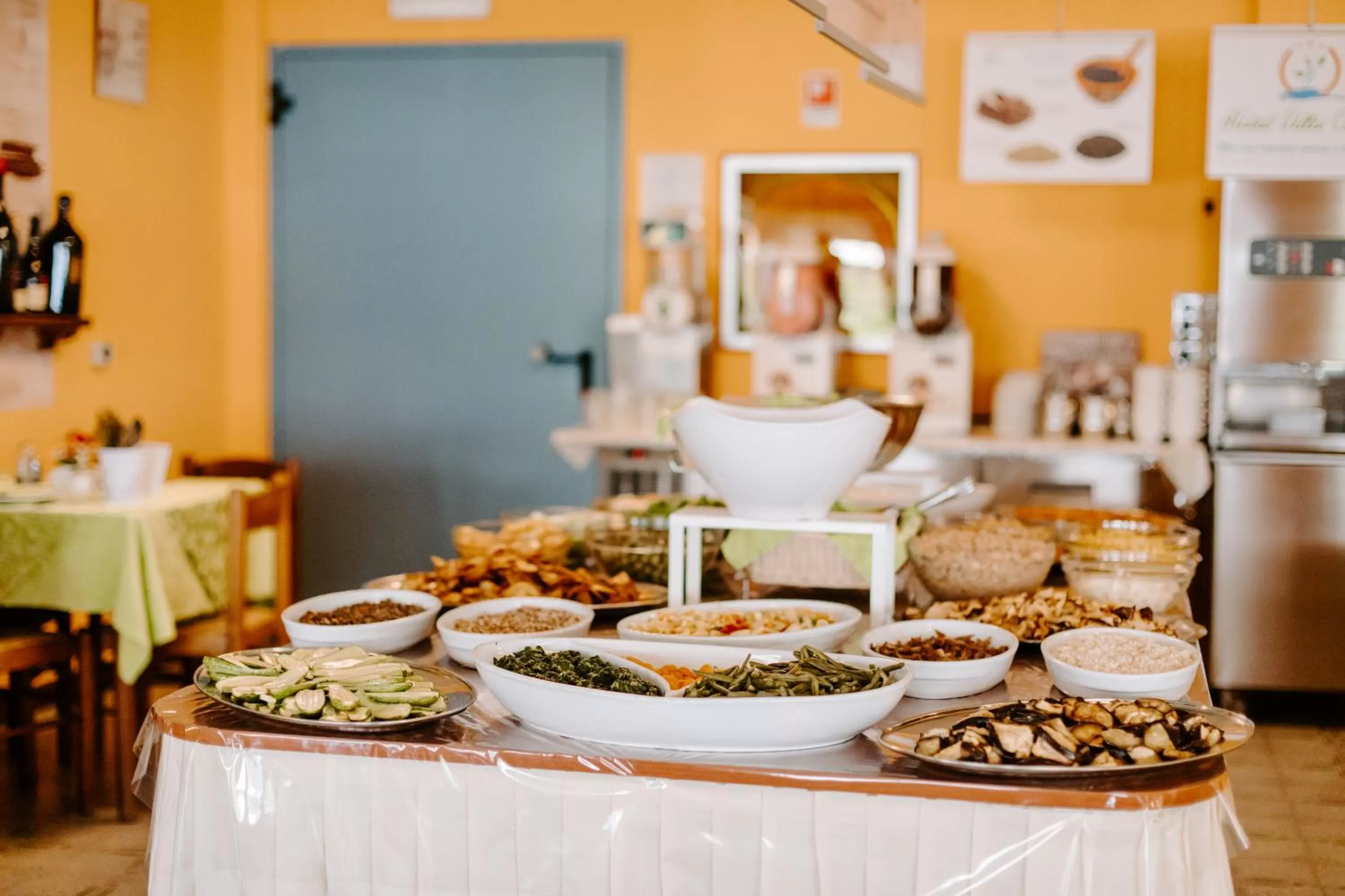 Food and drinks in Hotel Villa Claudia