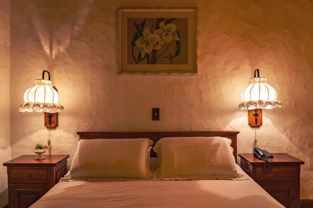 Bed in Hotel Meissner Hof