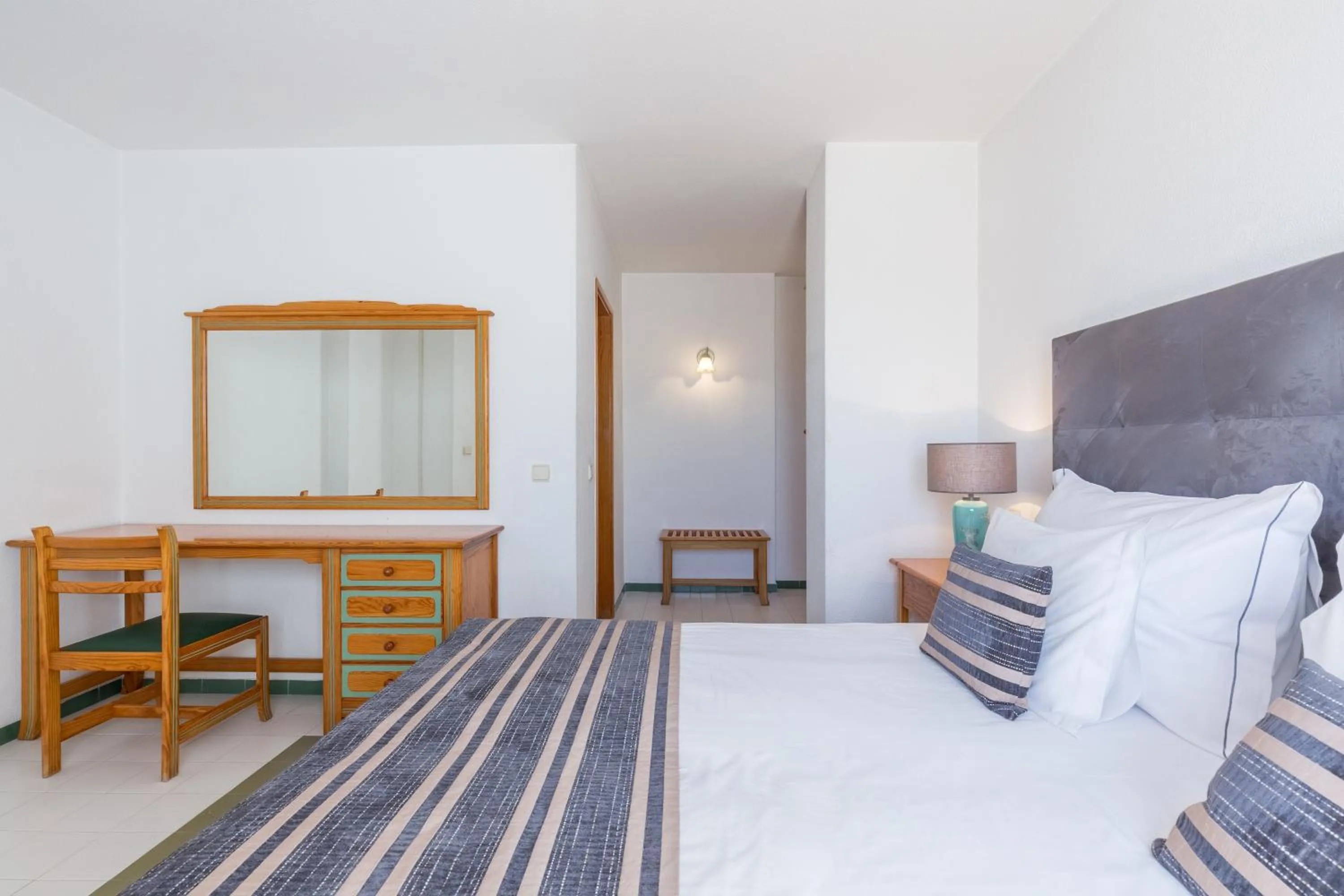 Duplex Three-Bedroom Apartment in Luna Hotel da Oura