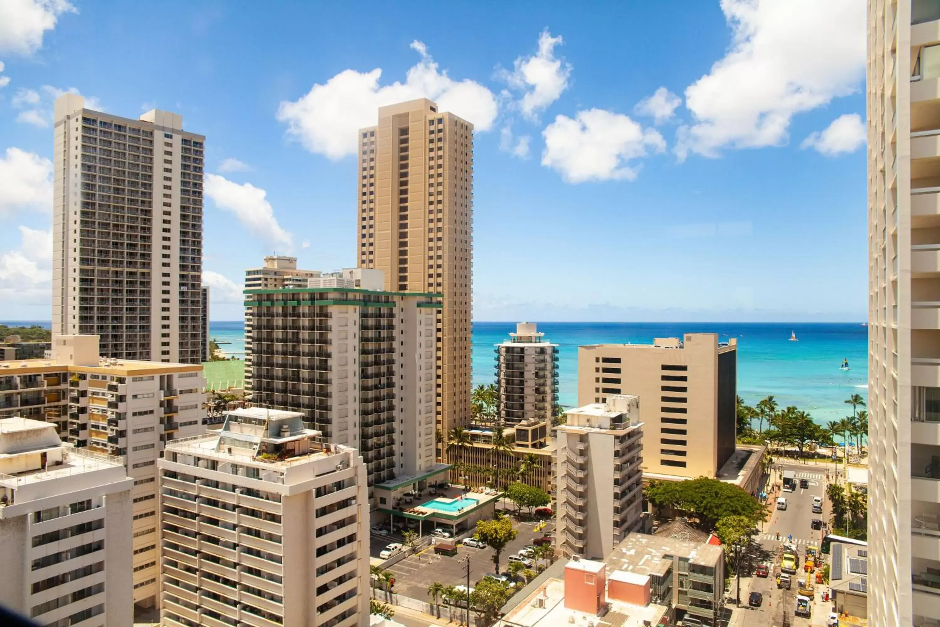 VIVE Hotel Waikiki