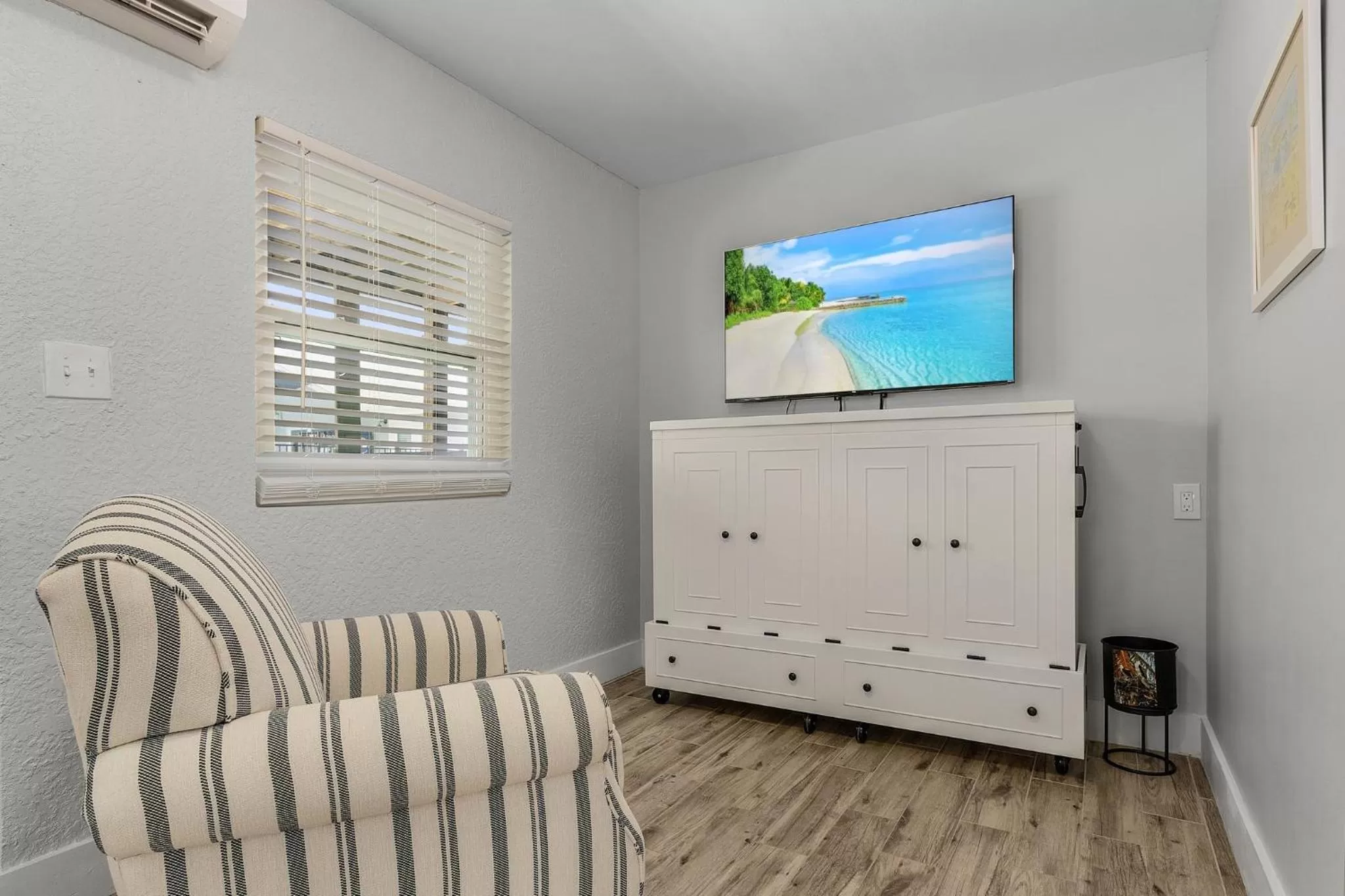 TV and multimedia in Matlacha on Shoreview