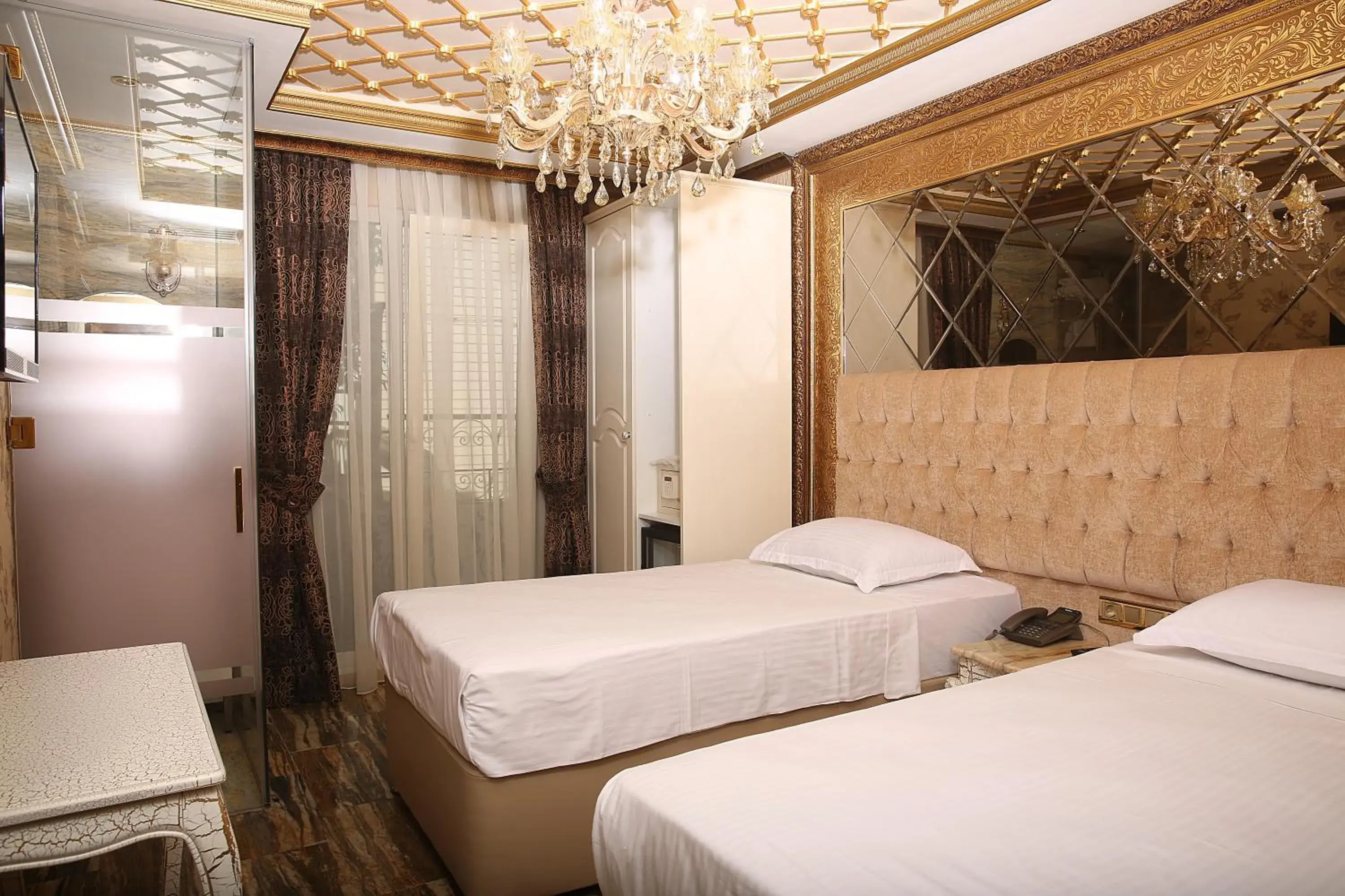 Day, Bed in Laleli Blue Marmaray Hotel