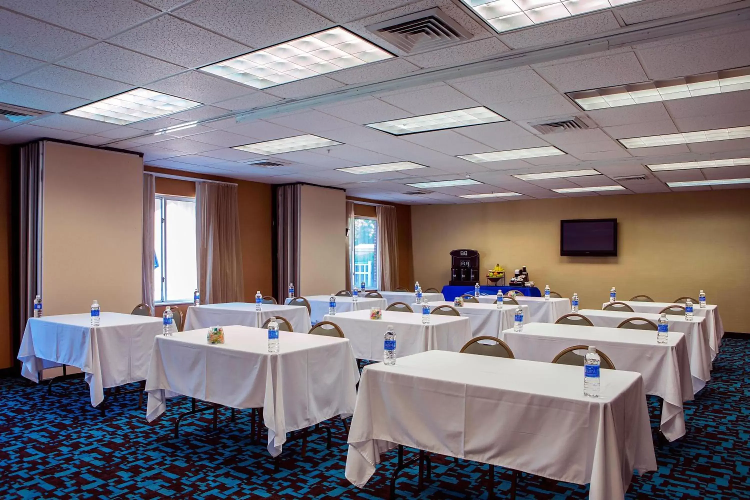 Meeting/conference room in Fairfield Inn Charlotte Mooresville Lake Norman