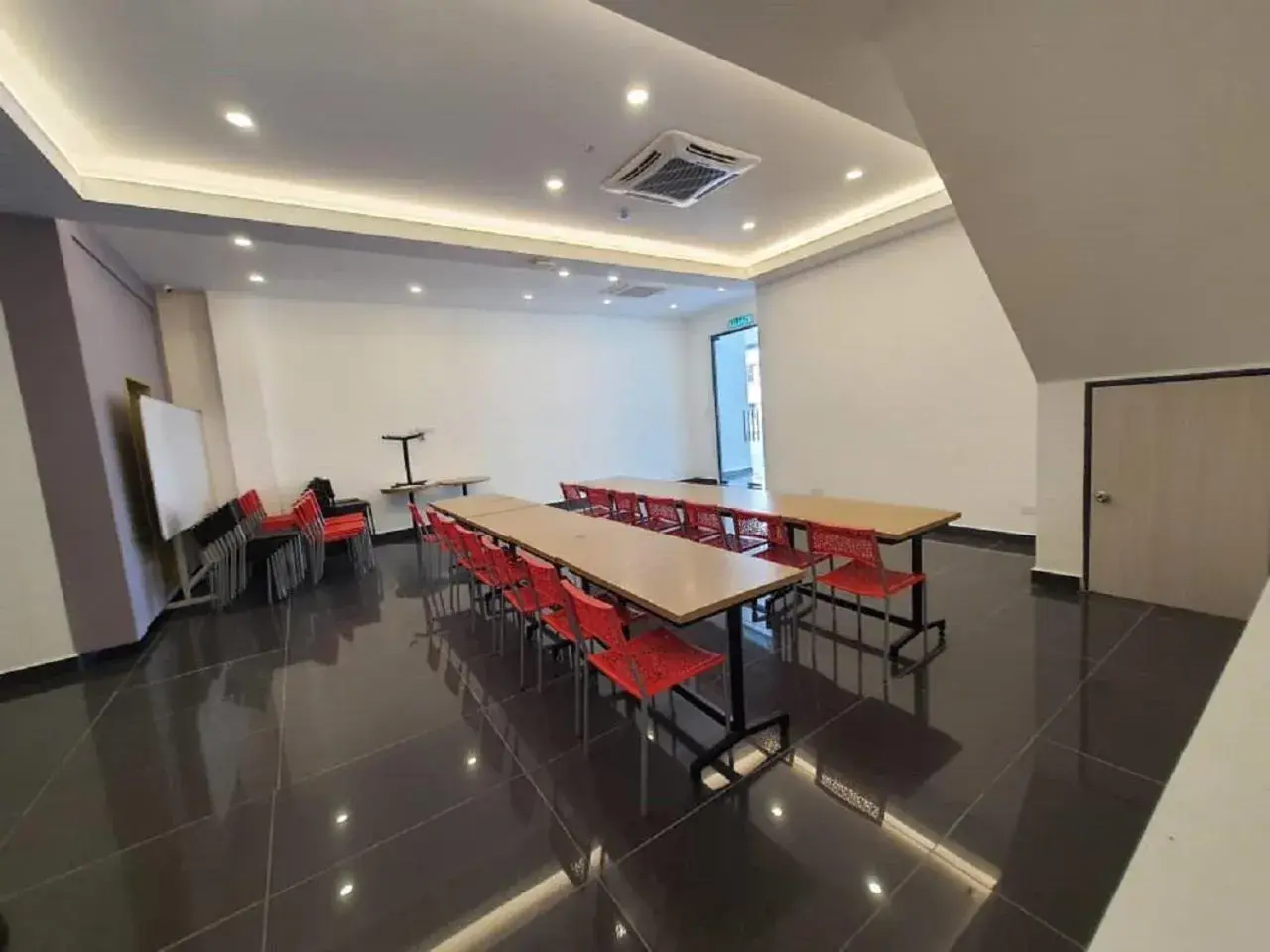 Property building in Hotel Golden View Nilai