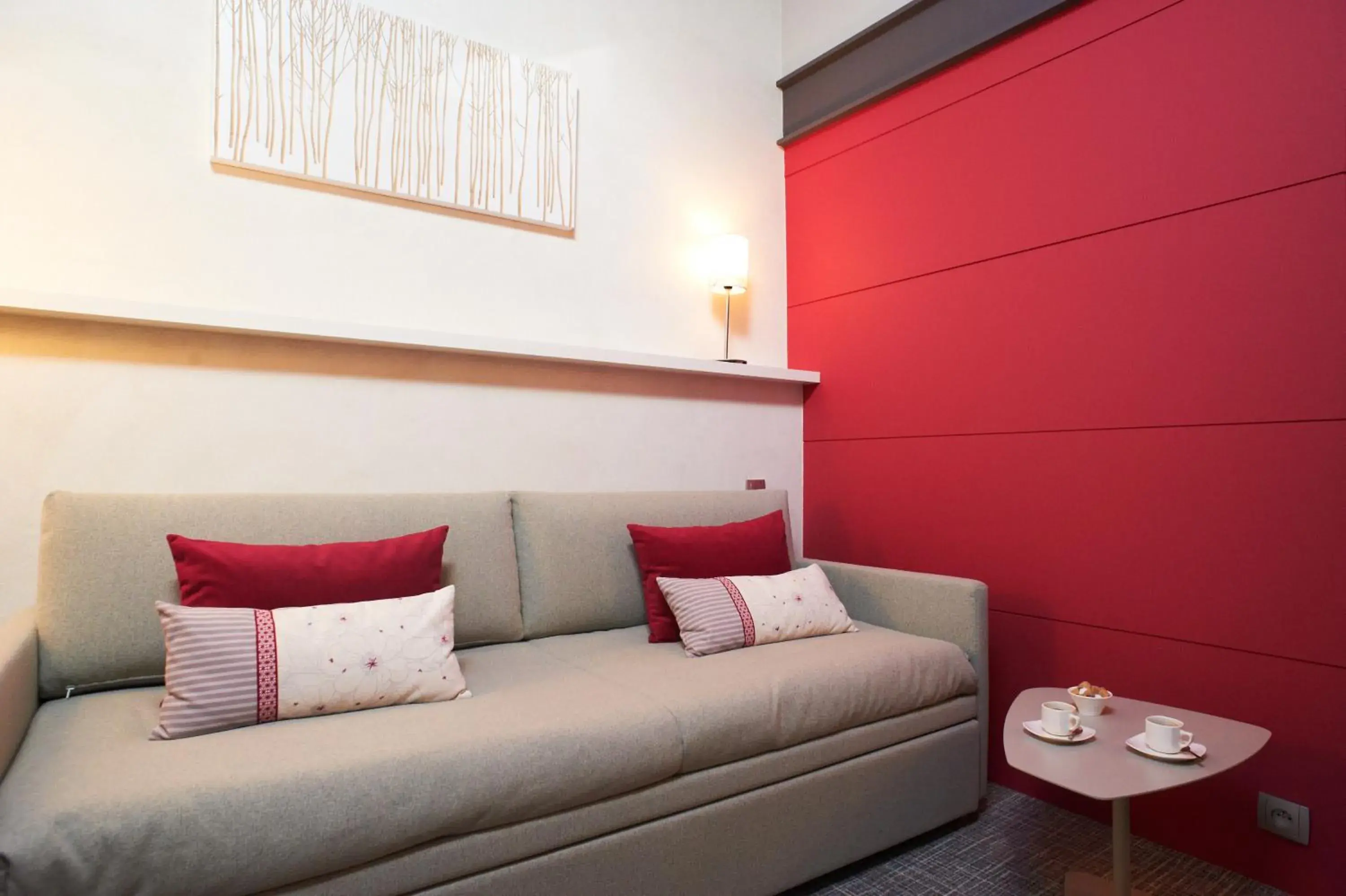 Living room, Seating Area in Hotel Restaurant Du Parc Saumur Logis Elégance