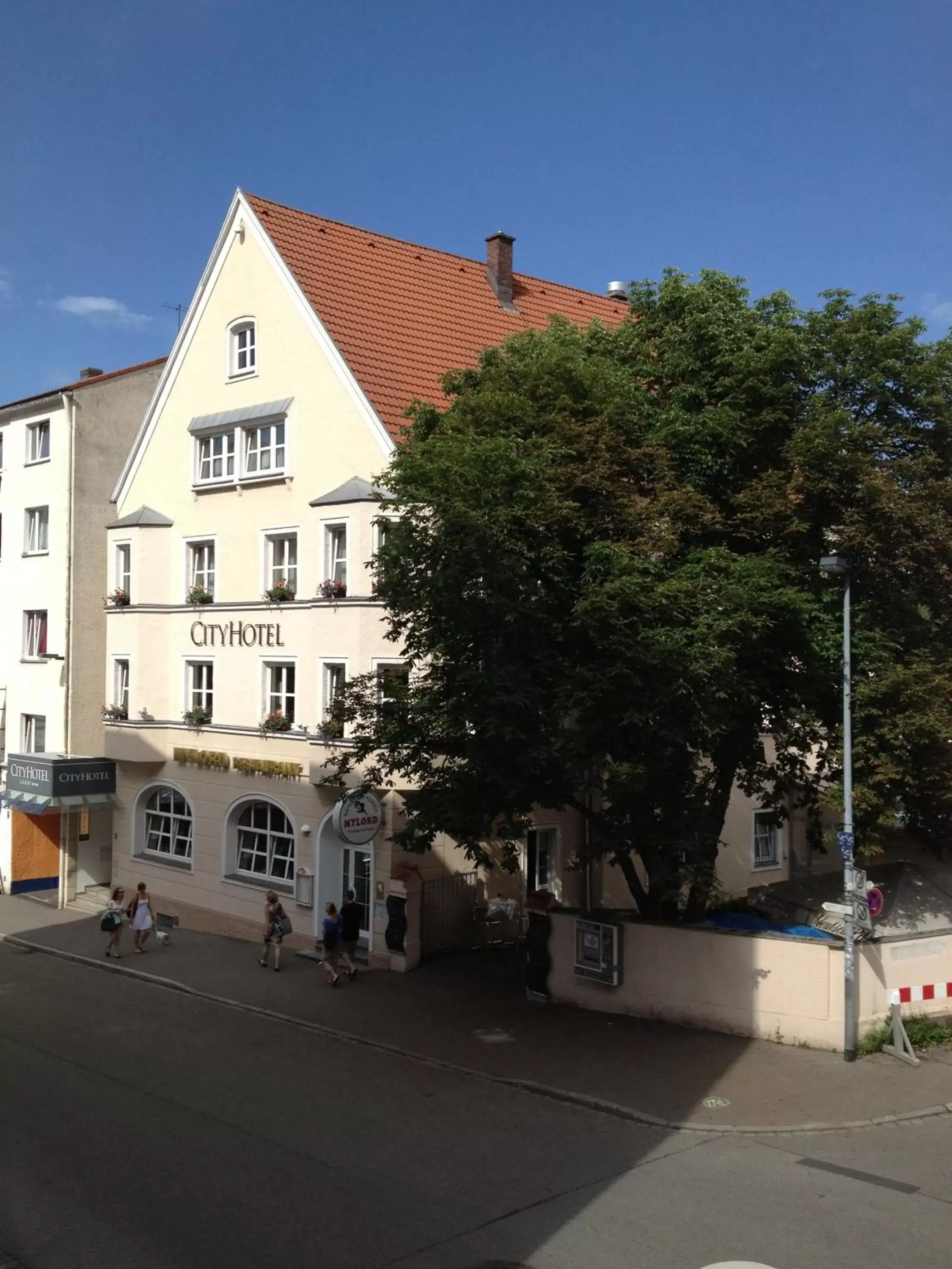 Day, Property Building in CityHotel Kempten