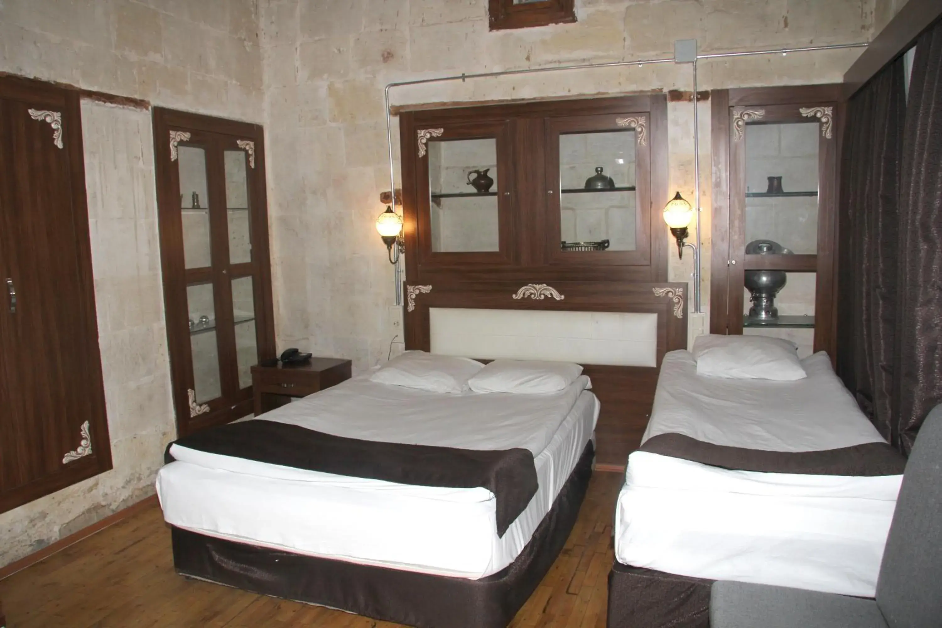 Bedroom, Bed in Zeynep Hanim Konagi
