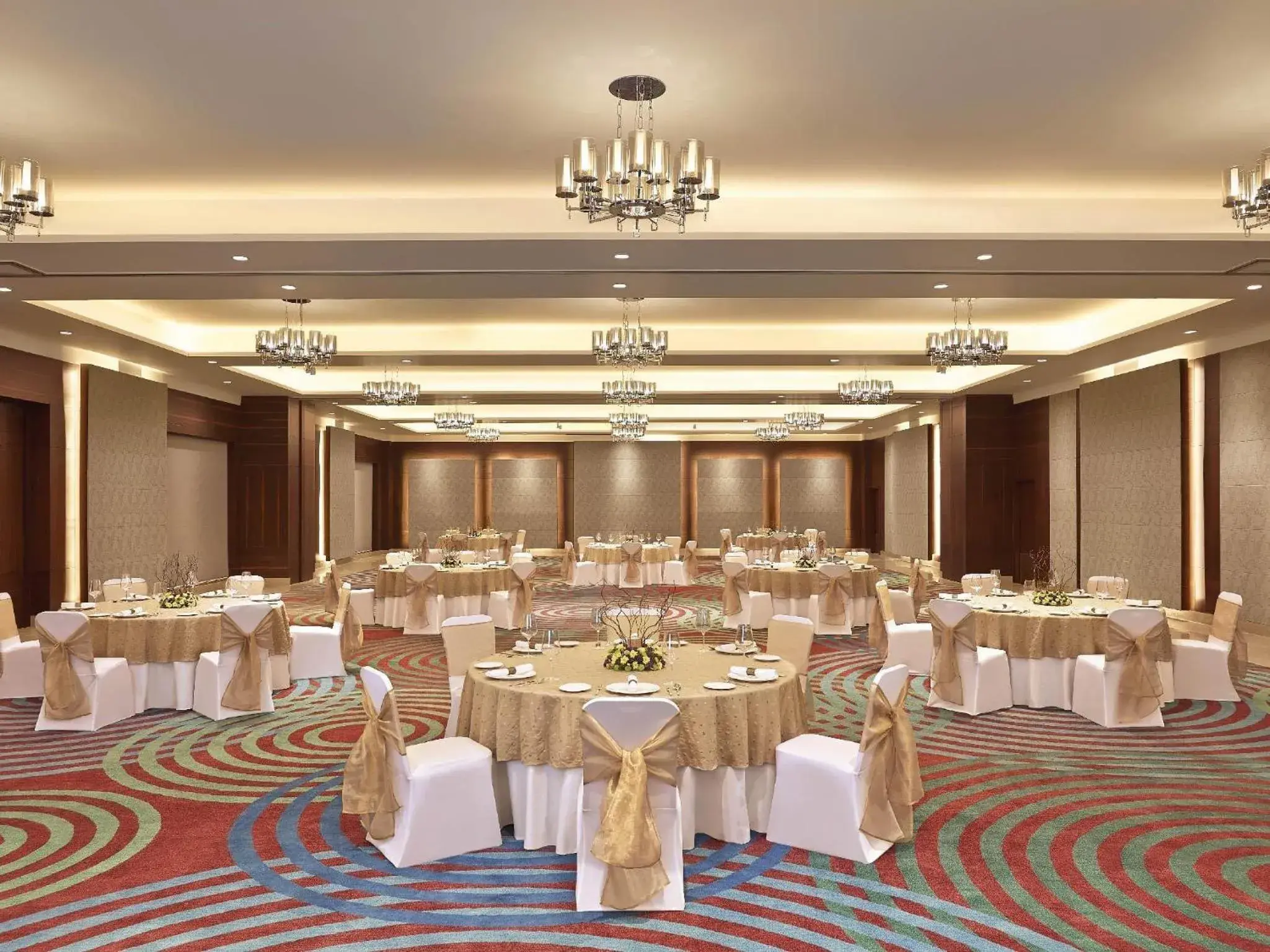 Banquet/Function facilities, Banquet Facilities in The Gateway Resort Damdama Lake