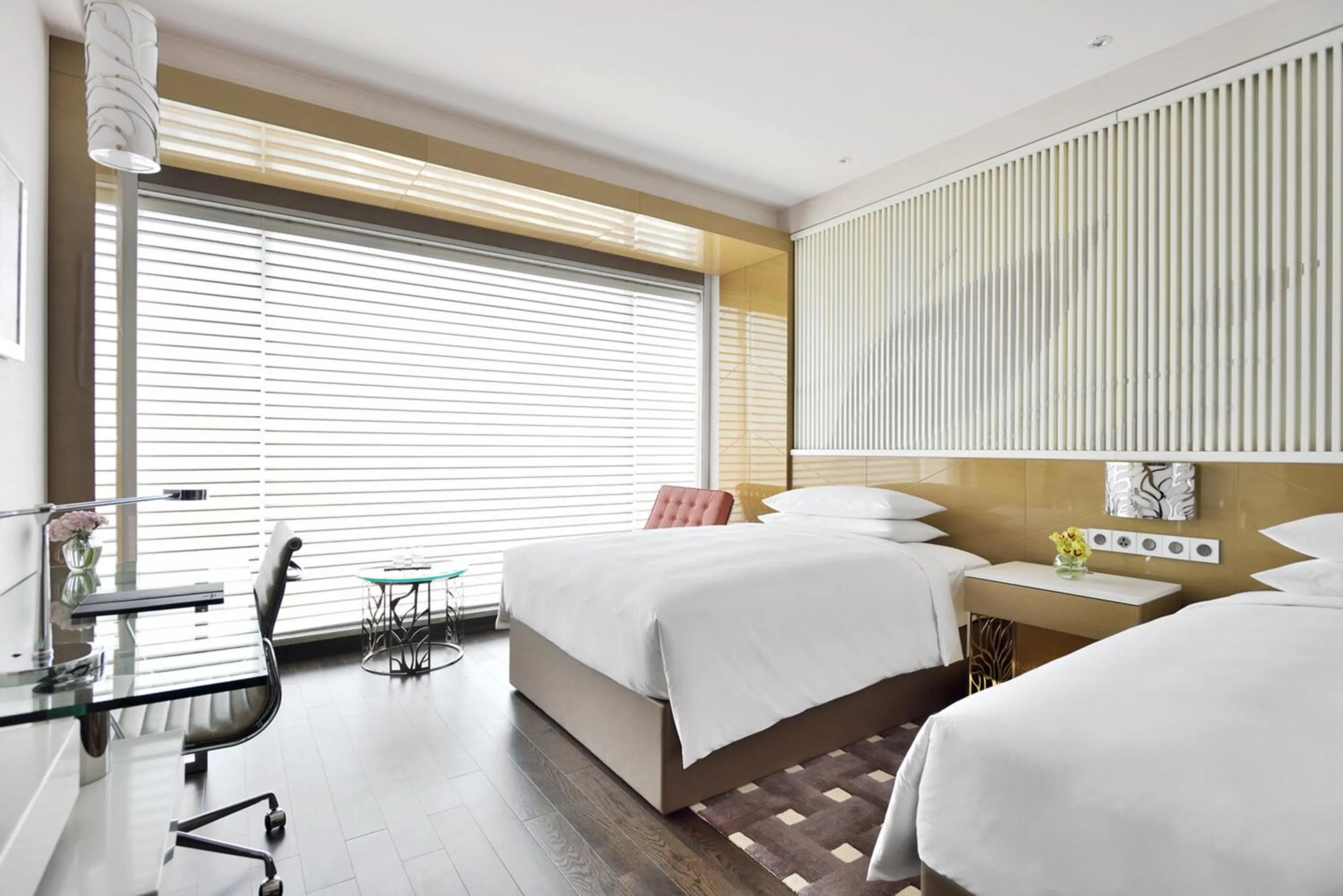 Guest room, 2 Twins, City View Complimentary 4 pints of beer on arrival (per stay, per room) - single occupancy in Renaissance Lucknow Hotel, Gomti Nagar