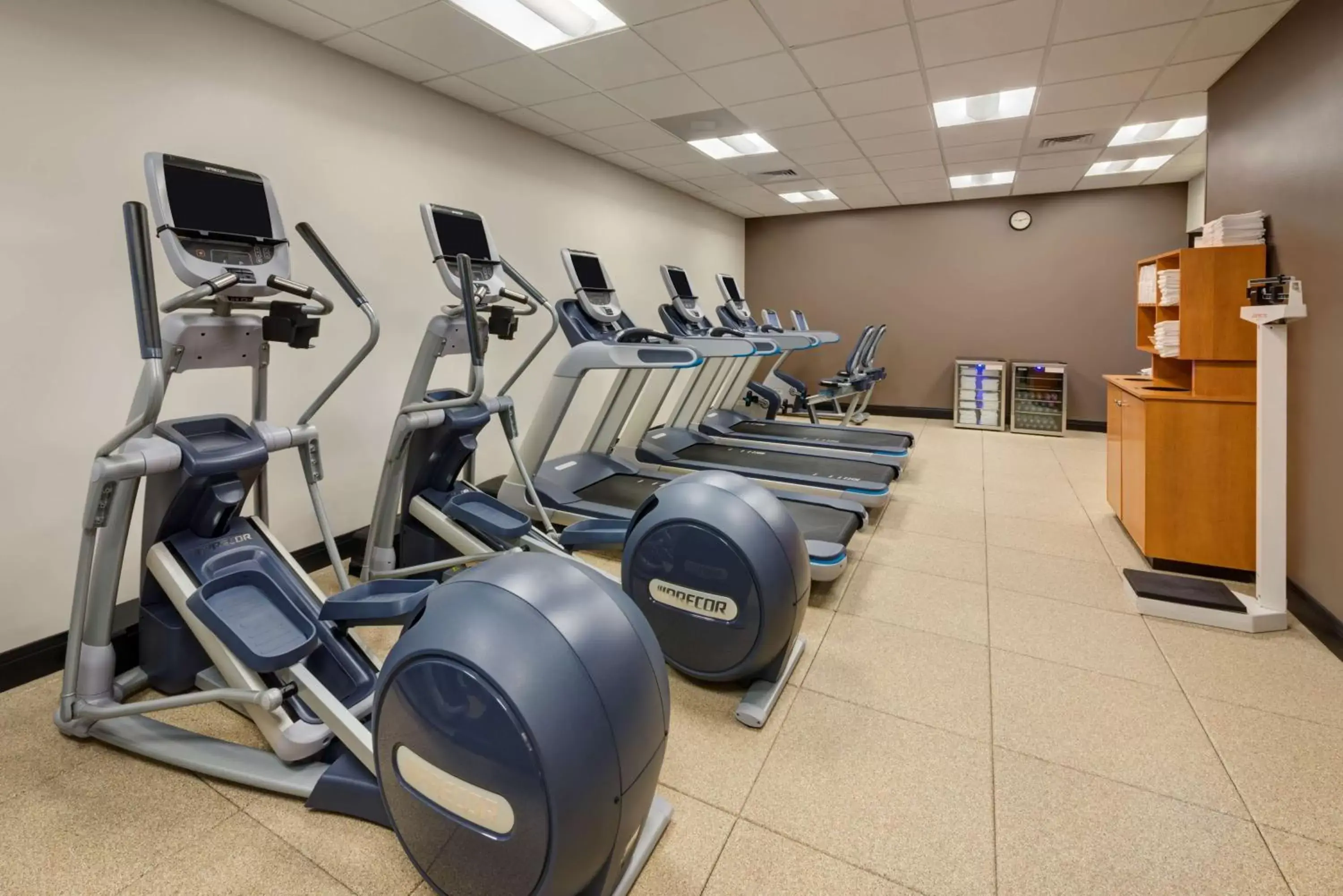 Fitness centre/facilities, Fitness Center/Facilities in Hilton Houston Post Oak by the Galleria