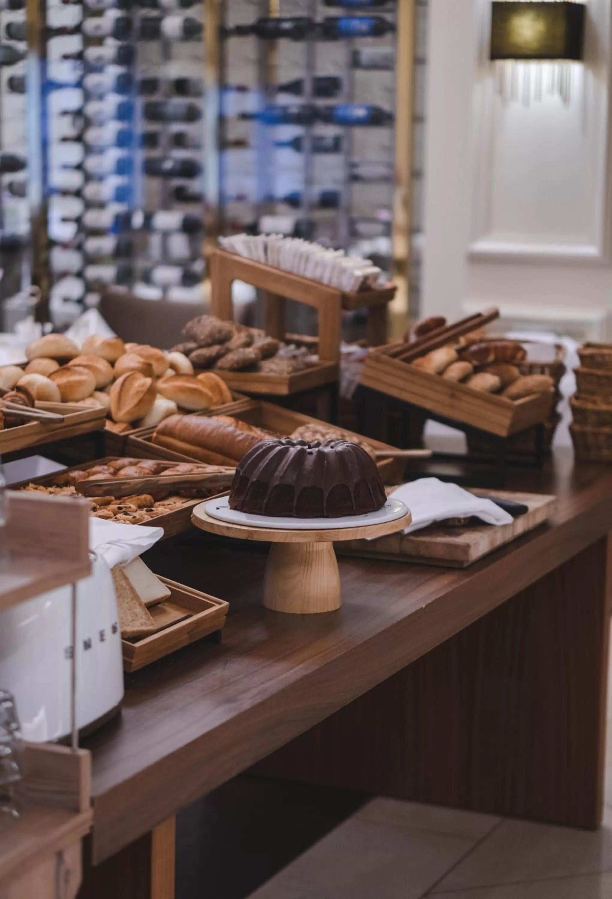 Buffet breakfast in Steigenberger Icon Parkhotel Düsseldorf