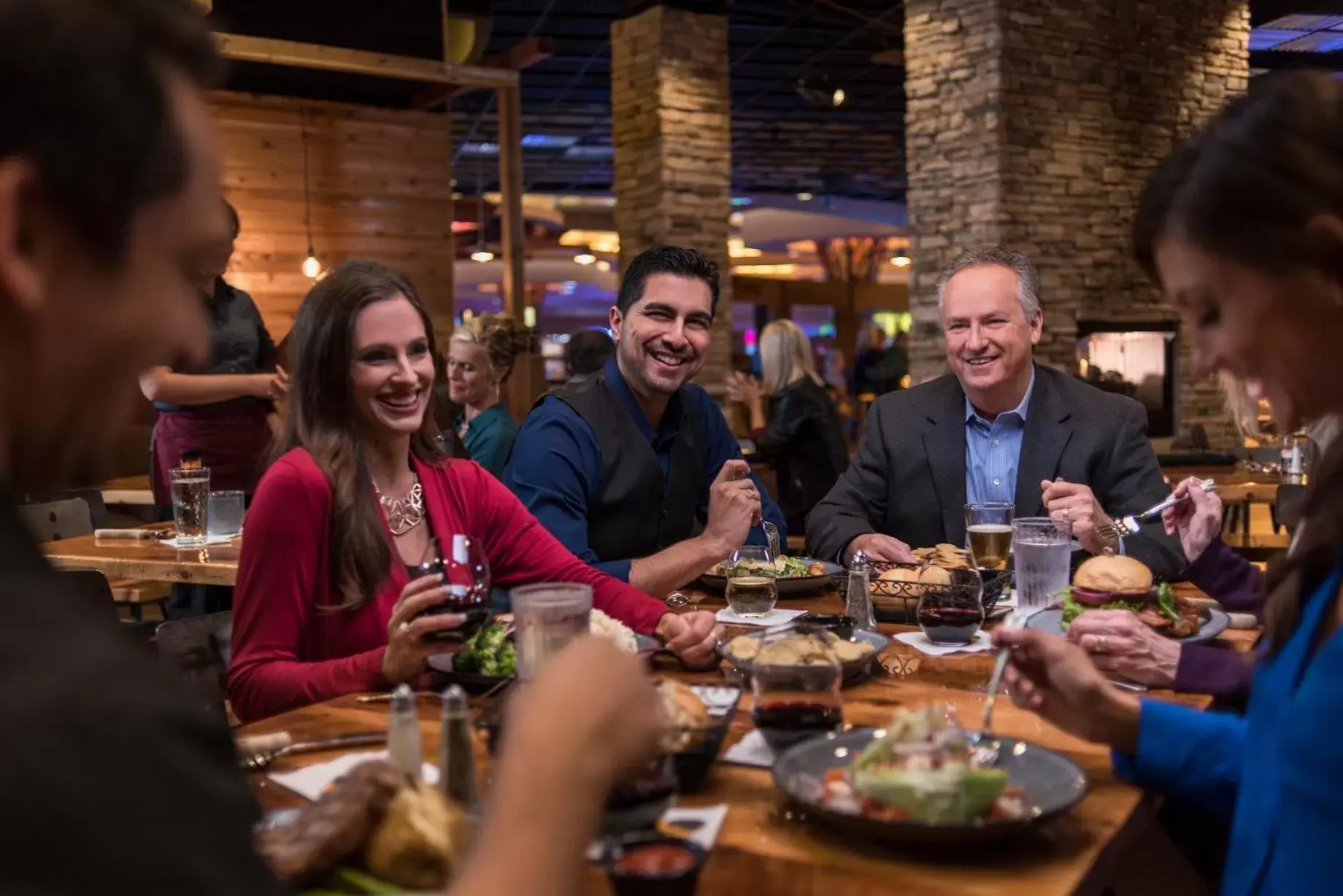 Restaurant/places to eat in Cherokee Casino West Siloam Springs Resort Restaurant/places to eat in Cherokee Casino West Siloam Springs Resort