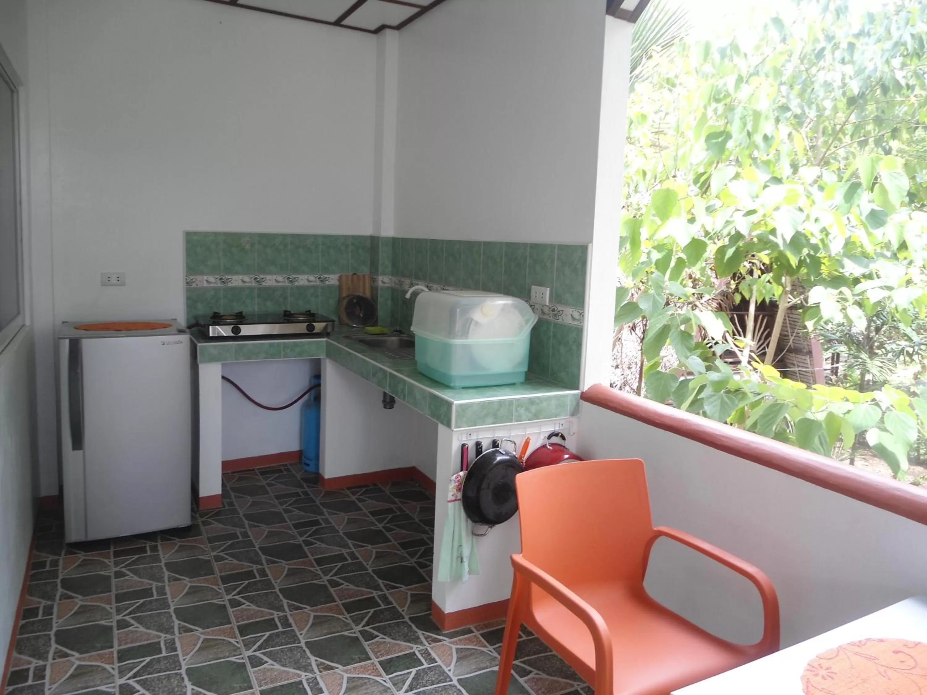 Kitchen or kitchenette in Menchu's Pension House