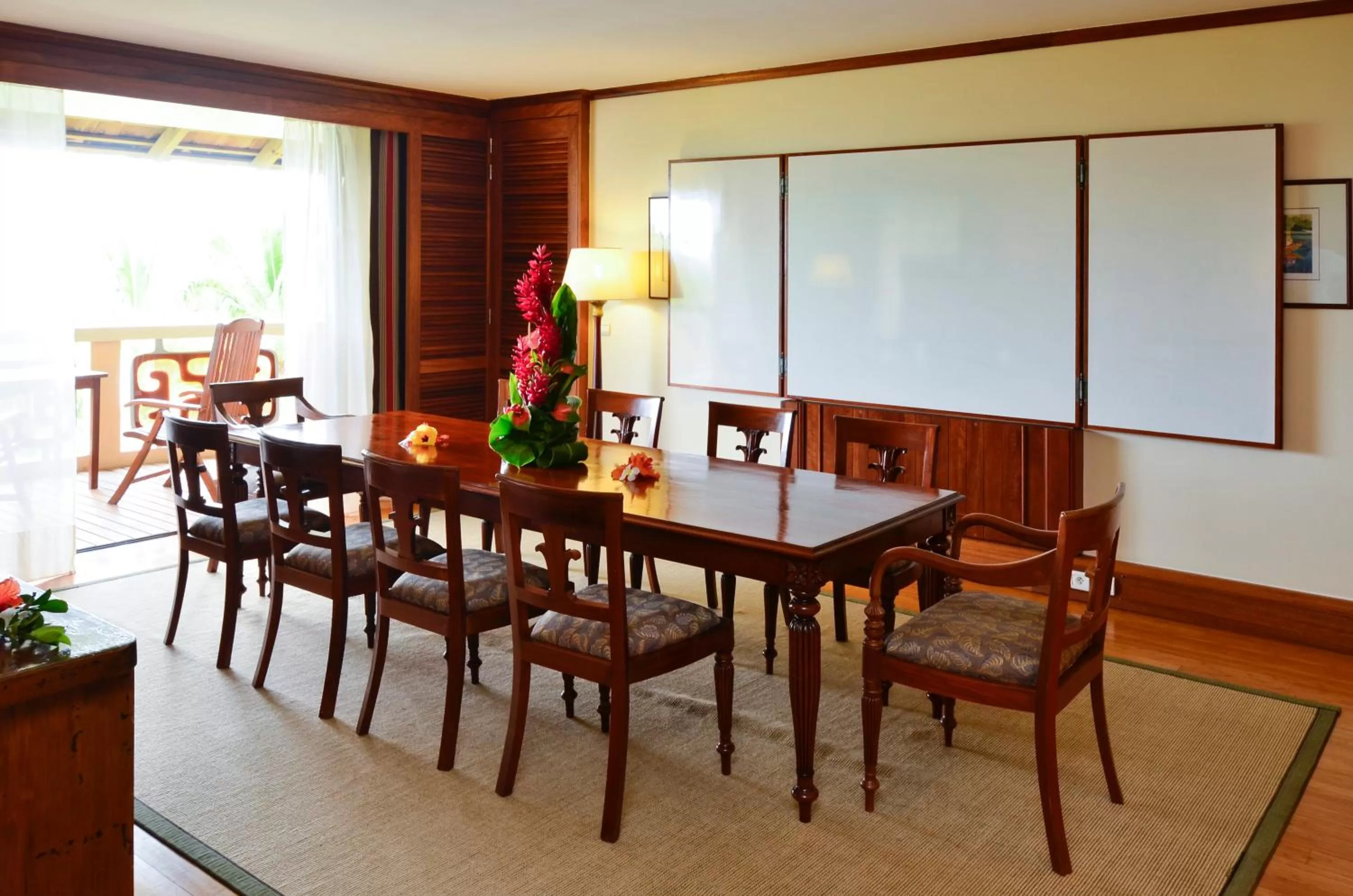 Photo of the whole room in InterContinental Tahiti Resort & Spa by IHG
