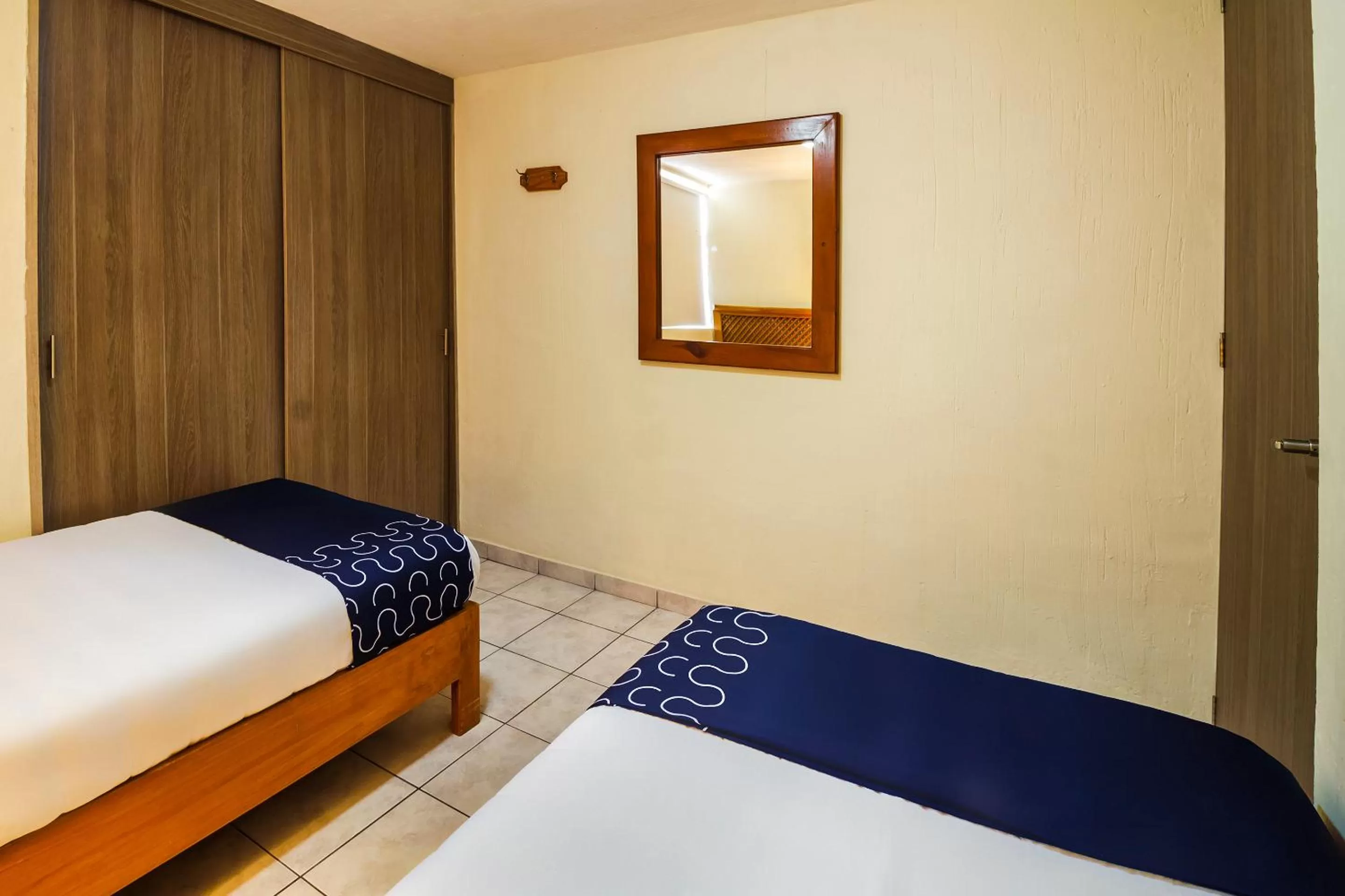 Bedroom, Bed in Suites Navata