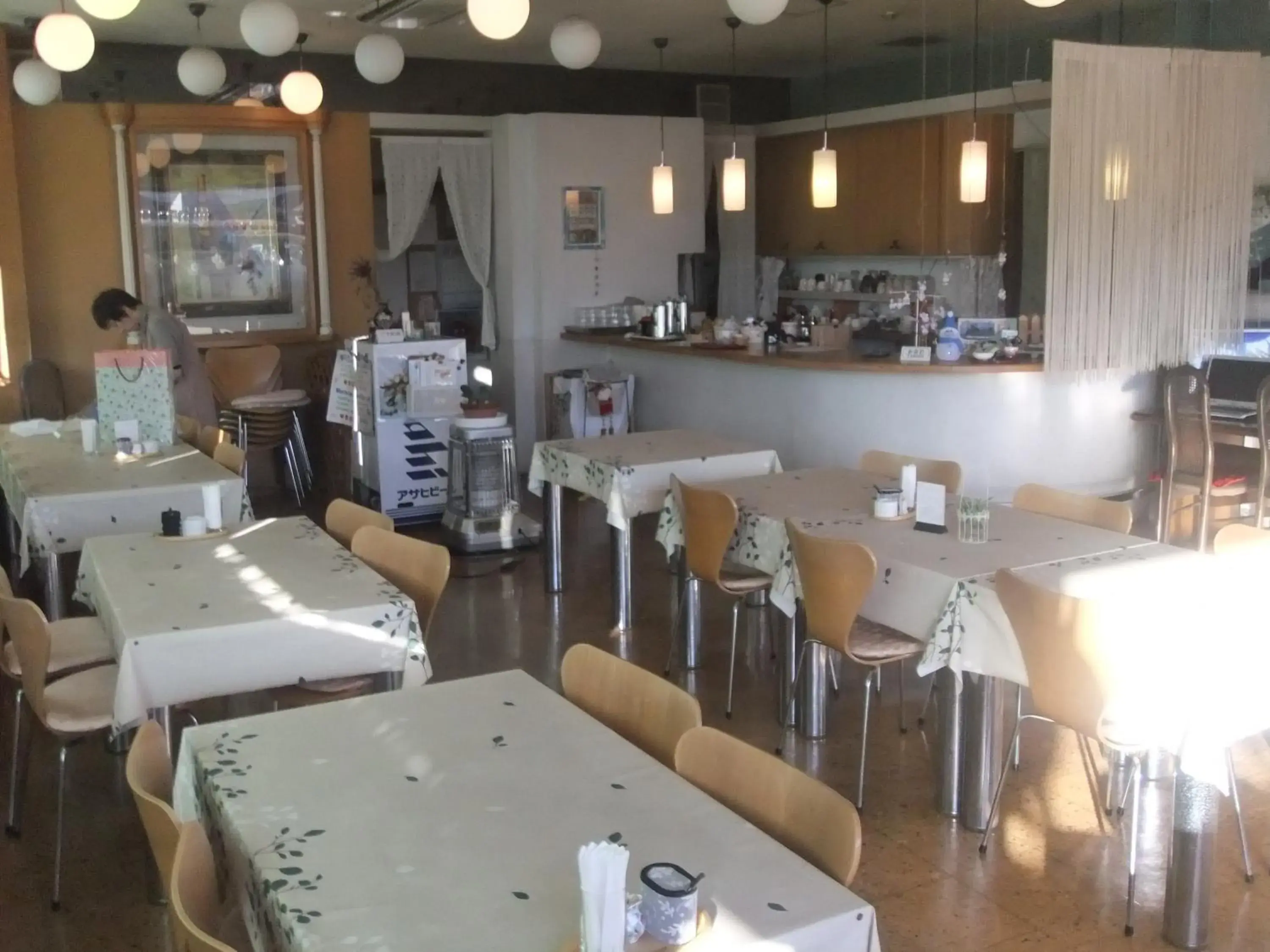 Restaurant/Places to Eat in Kawaguchiko Station Inn