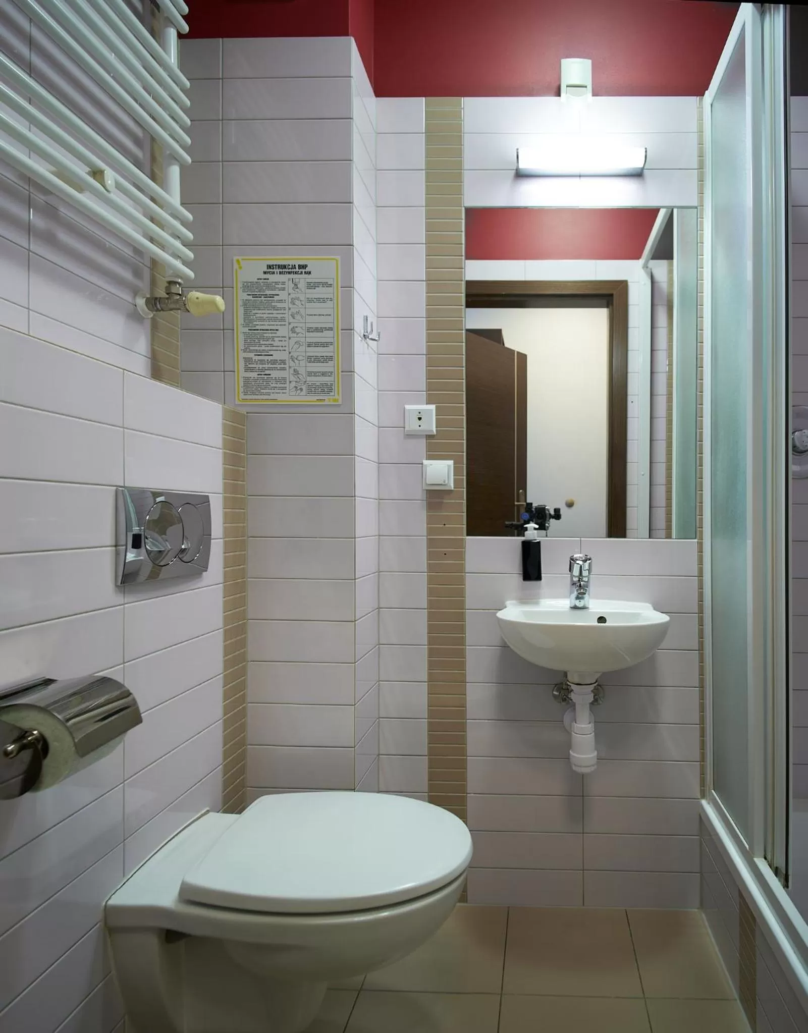 Shower, Bathroom in Akira Bed & Breakfast