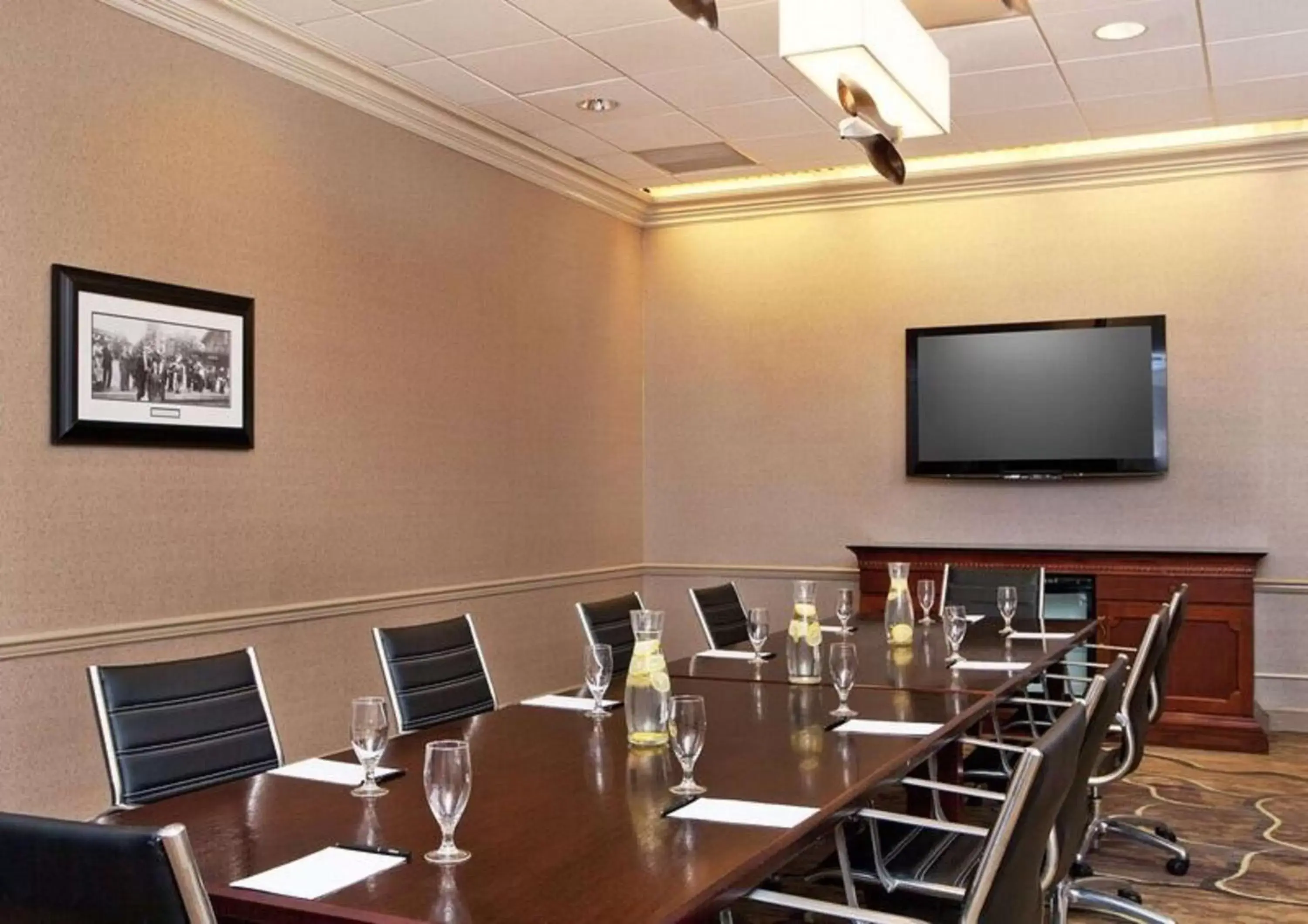 Meeting/conference room in Hilton Woodcliff Lake