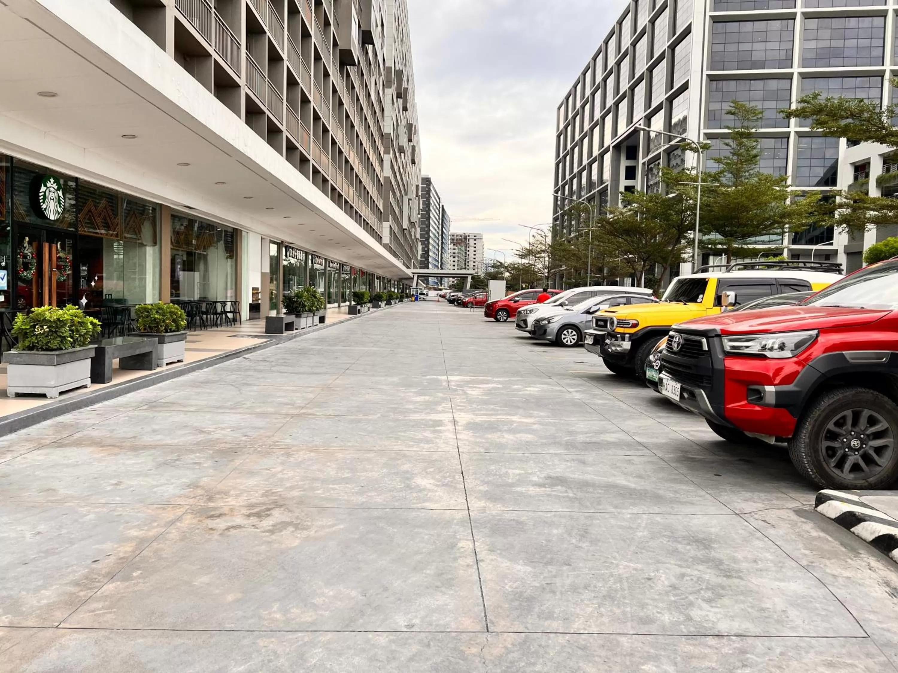 Parking in Yam Staycation Shore Residences