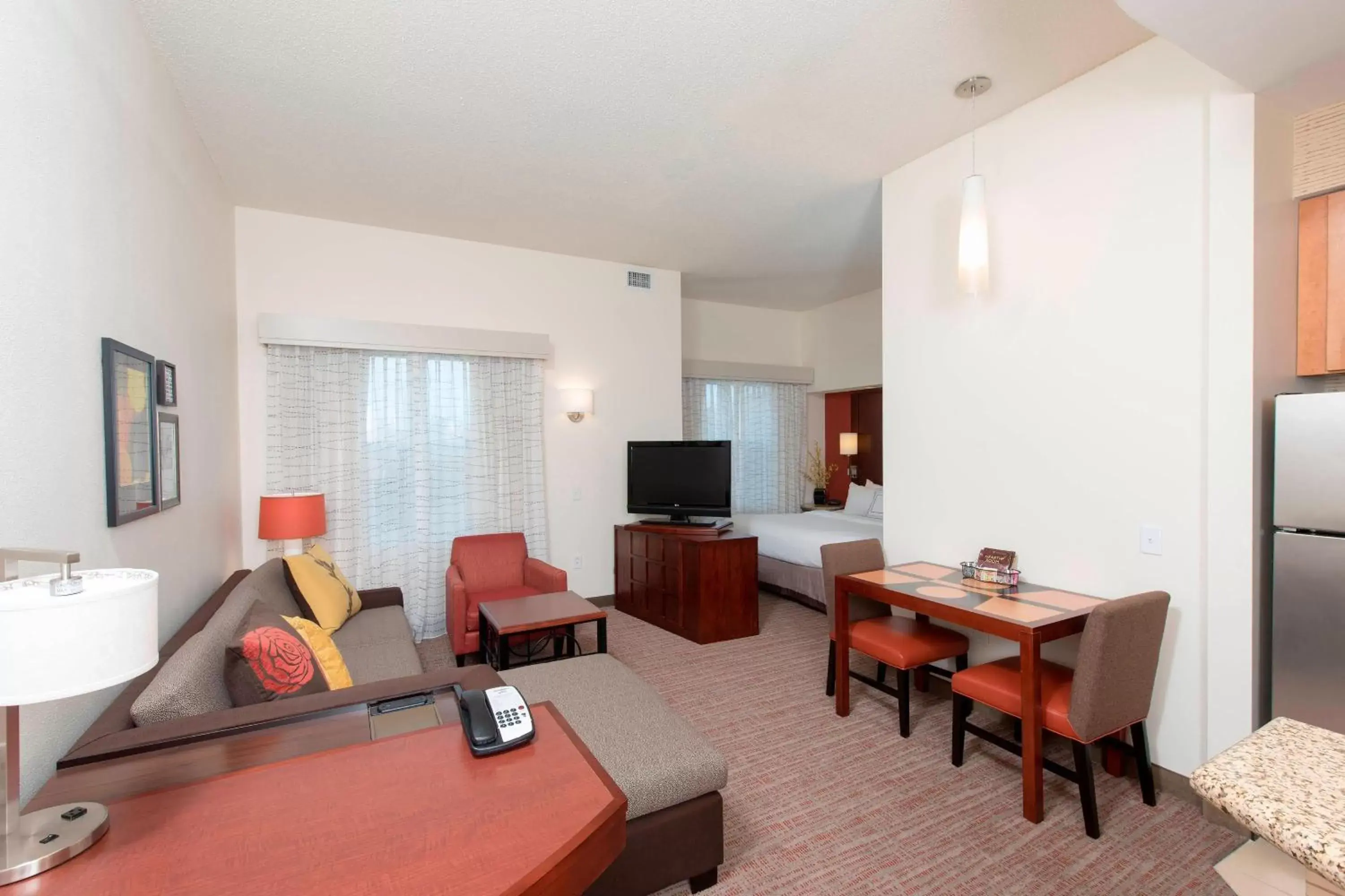 Bedroom, Seating Area in Residence Inn Moline Quad Cities