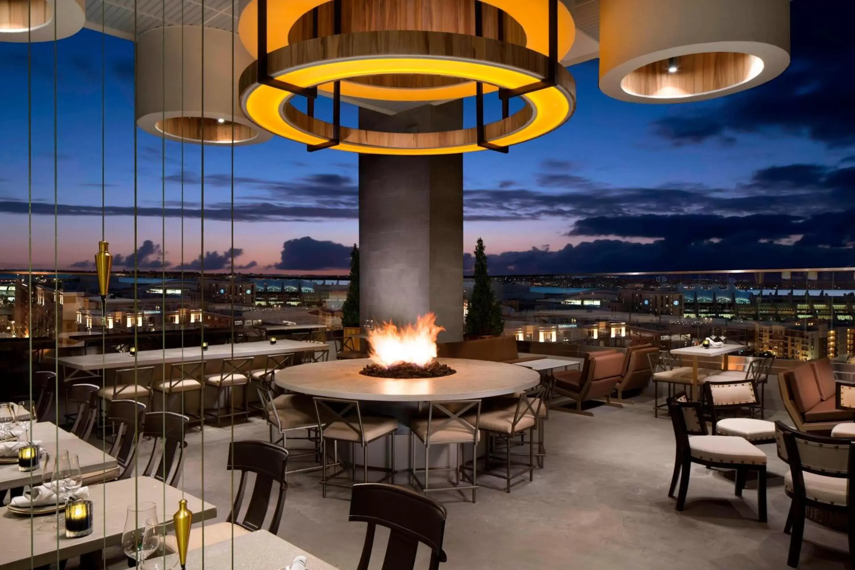 Lounge or bar, Restaurant/Places to Eat in Courtyard by Marriott San Diego Gaslamp/Convention Center