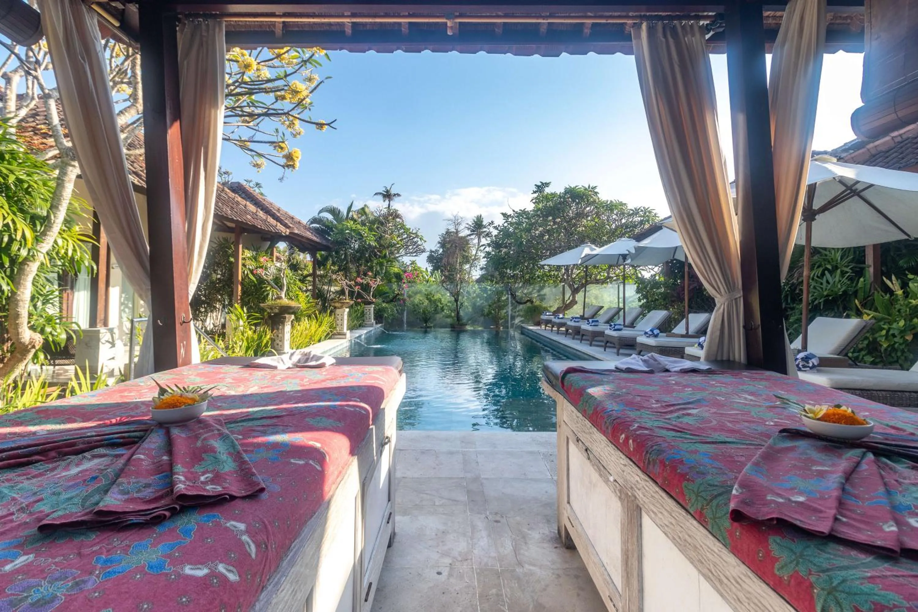 Massage in Aleesha Villas and Suites