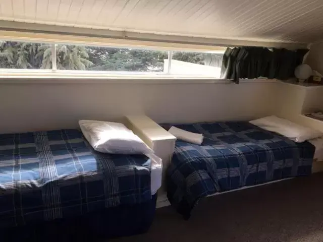 Bed in Kookaburra Lodge