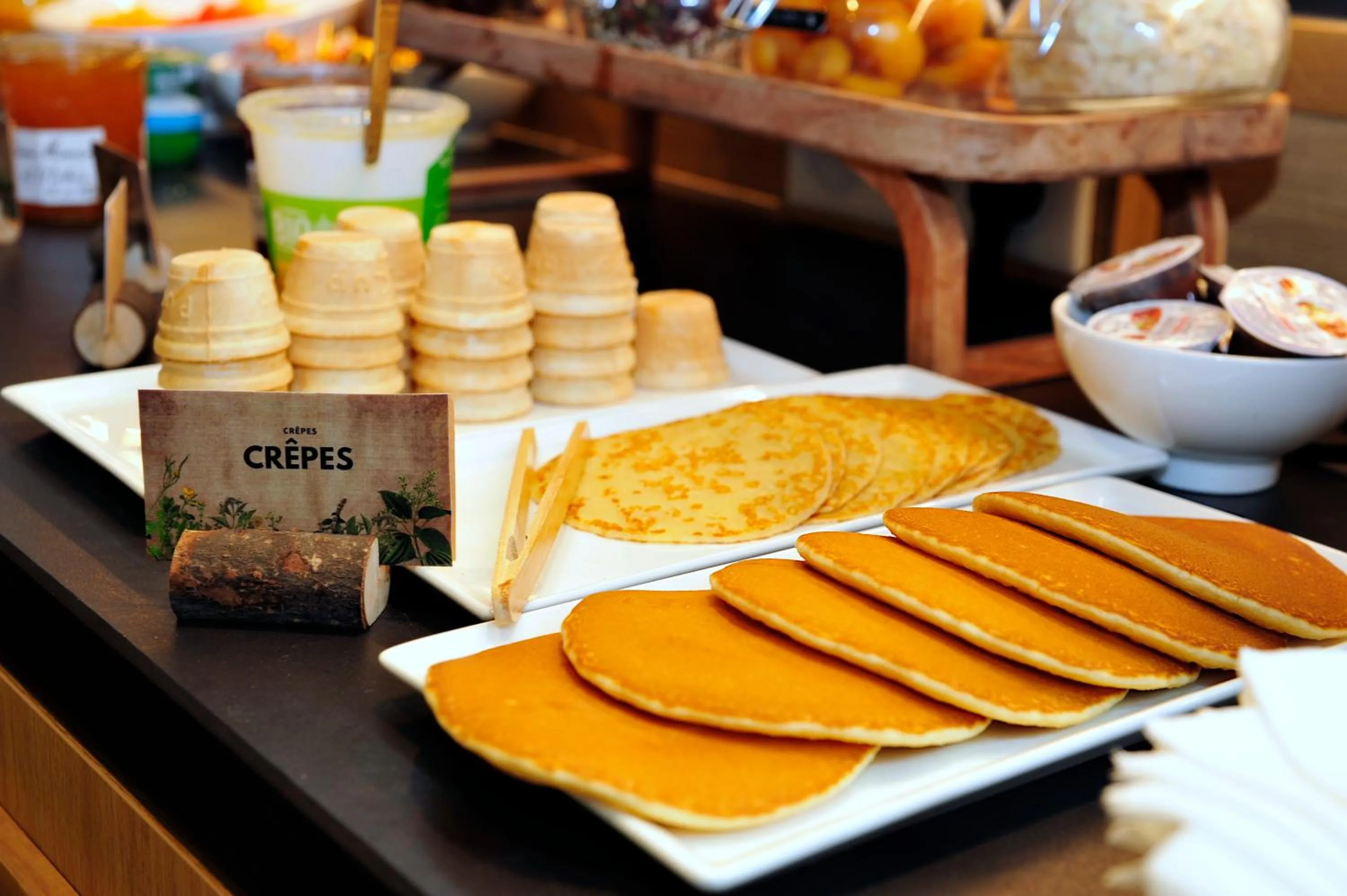 Food and drinks in ibis Styles Paris Gare De Lyon TGV
