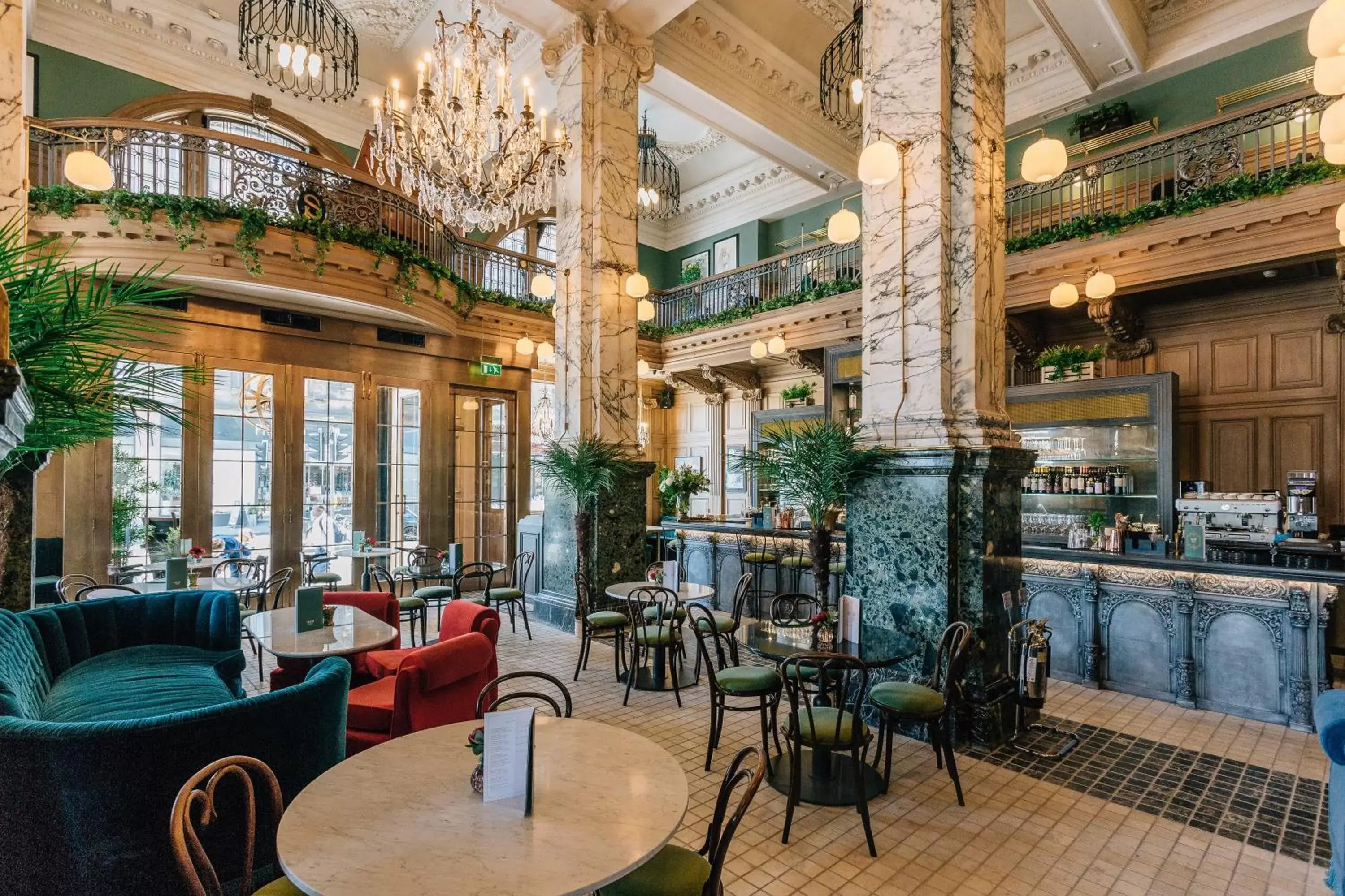 Restaurant/places to eat in The Scotsman Hotel