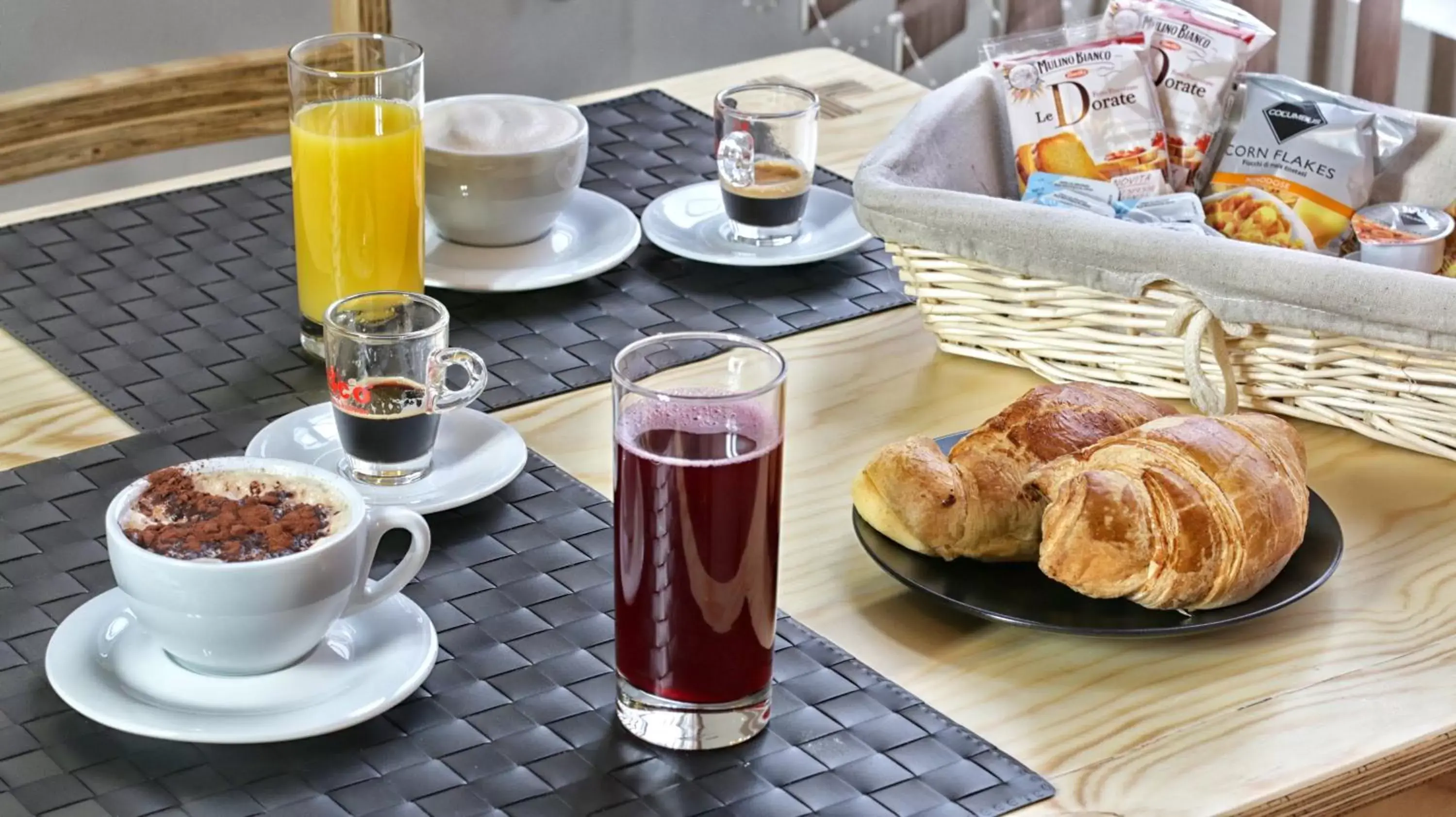 Lounge or bar, Breakfast in Factory Design