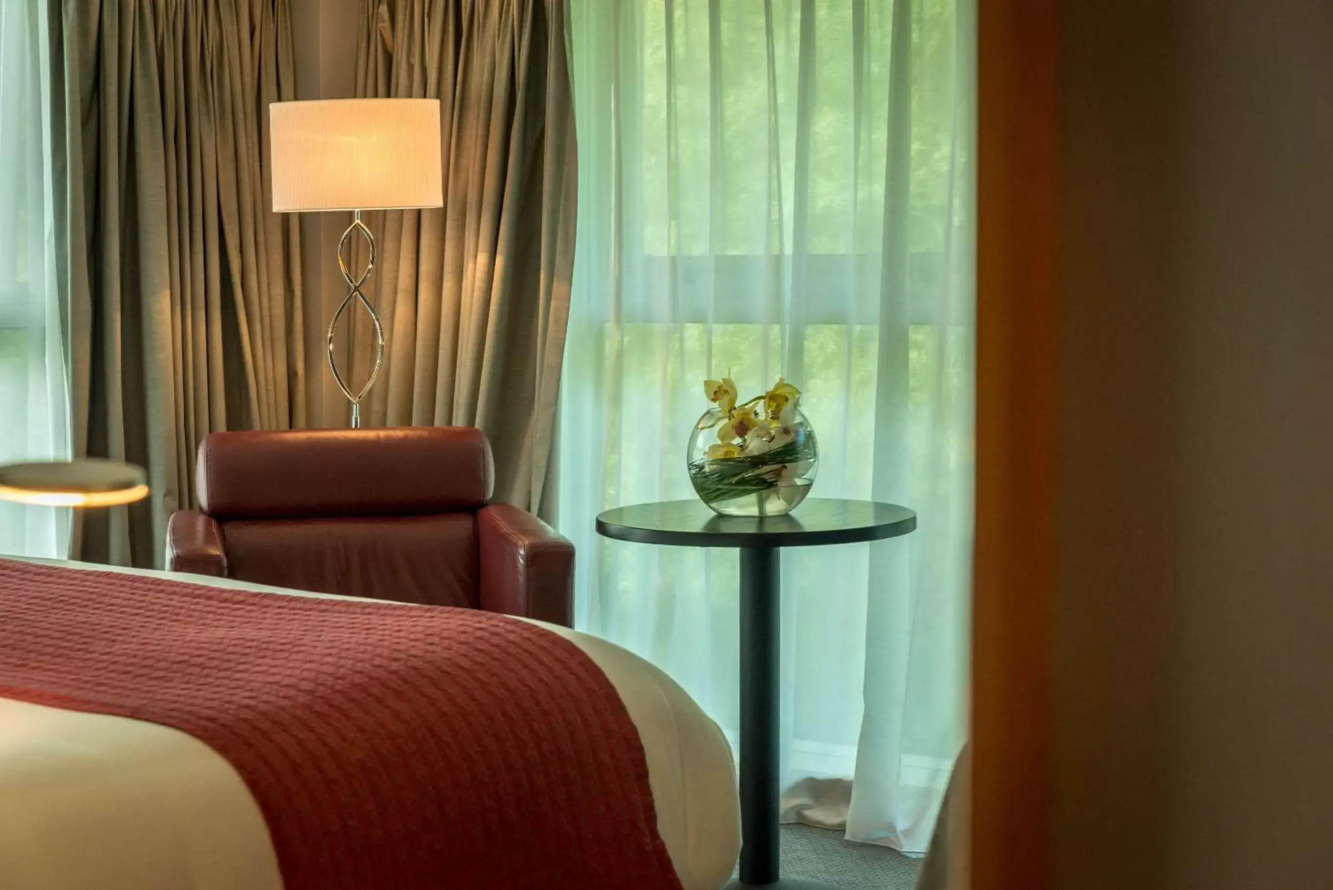 Photo of the whole room, Bed in Radisson Blu Hotel, Cork Photo of the whole room, Bed in Radisson Blu Hotel, Cork