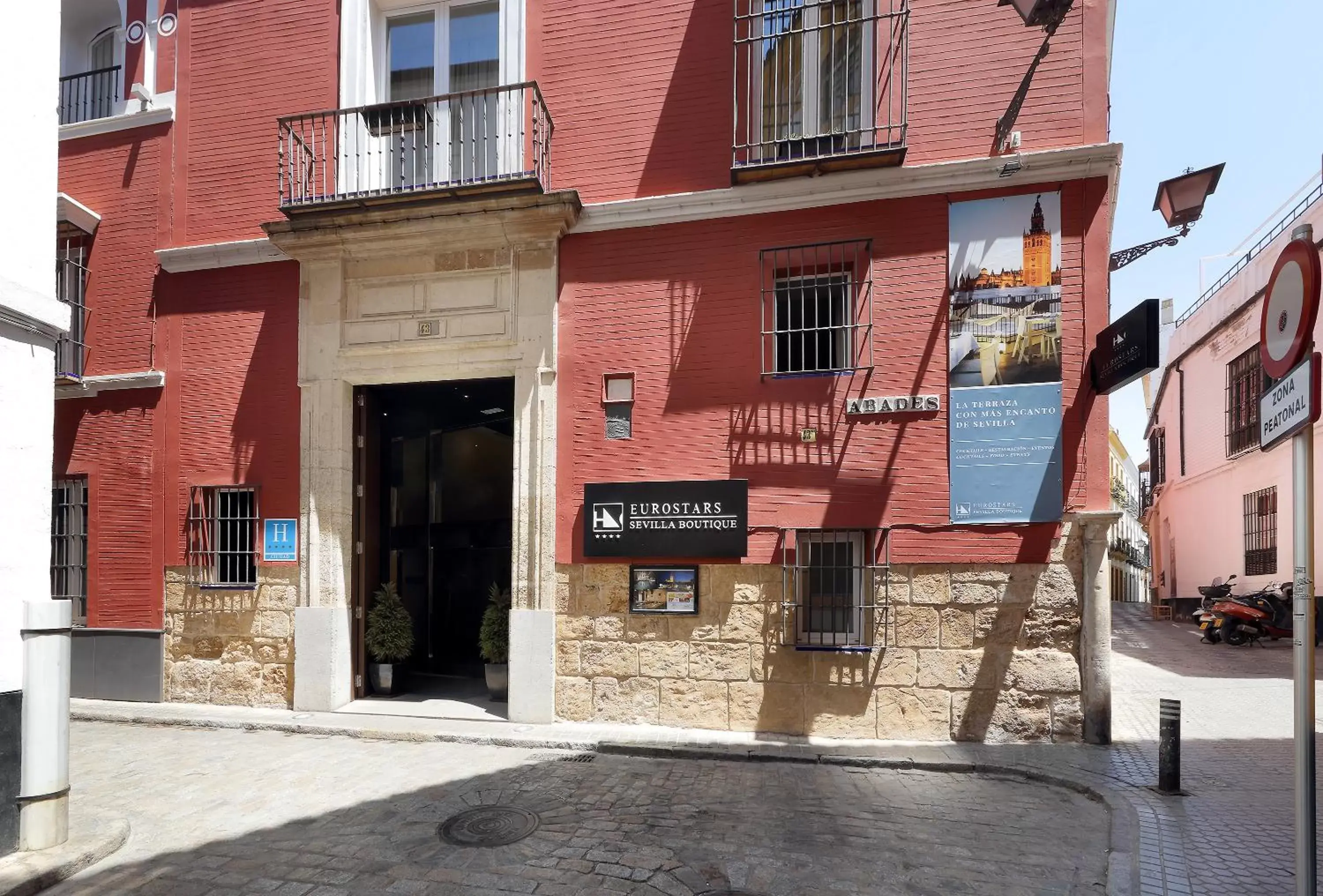 Facade/Entrance in Eurostars Sevilla Boutique