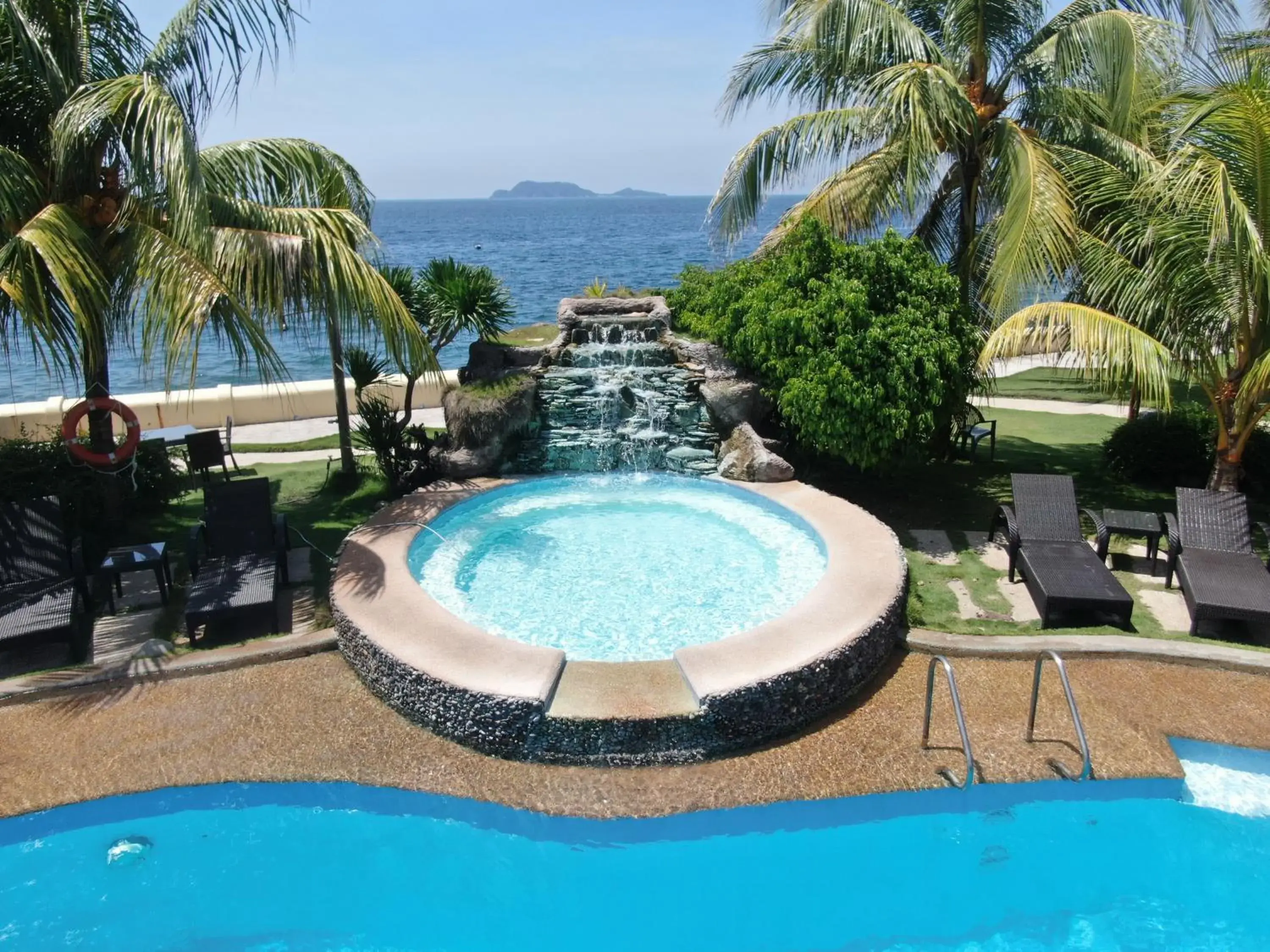 Pool view, Swimming Pool in Thalatta Resort