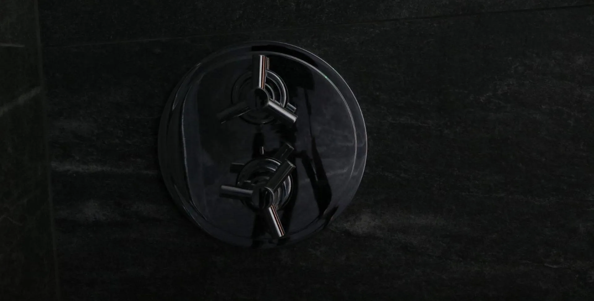 Shower in The White Hart Hotel