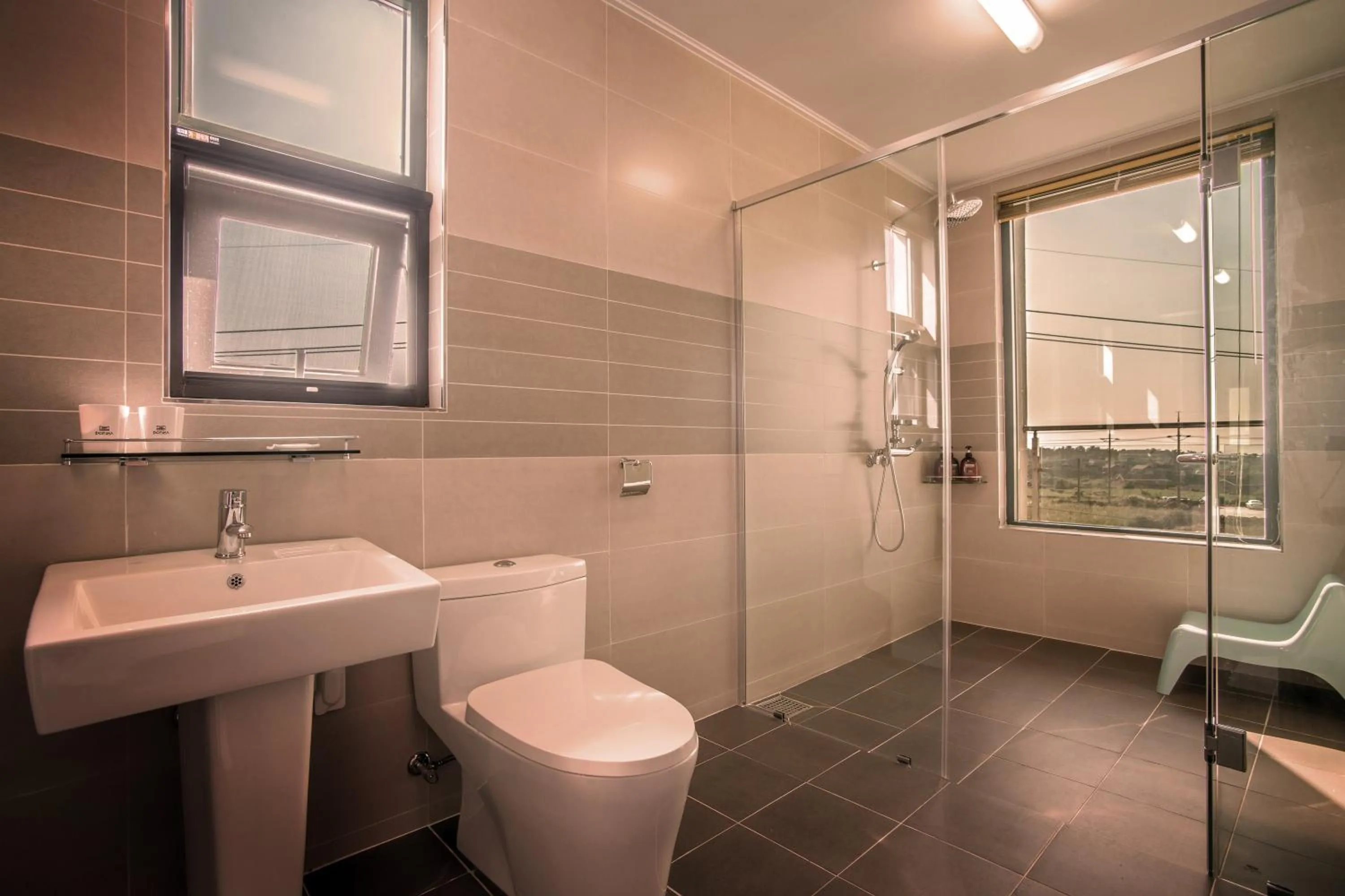 Shower in Poema Stay Pension