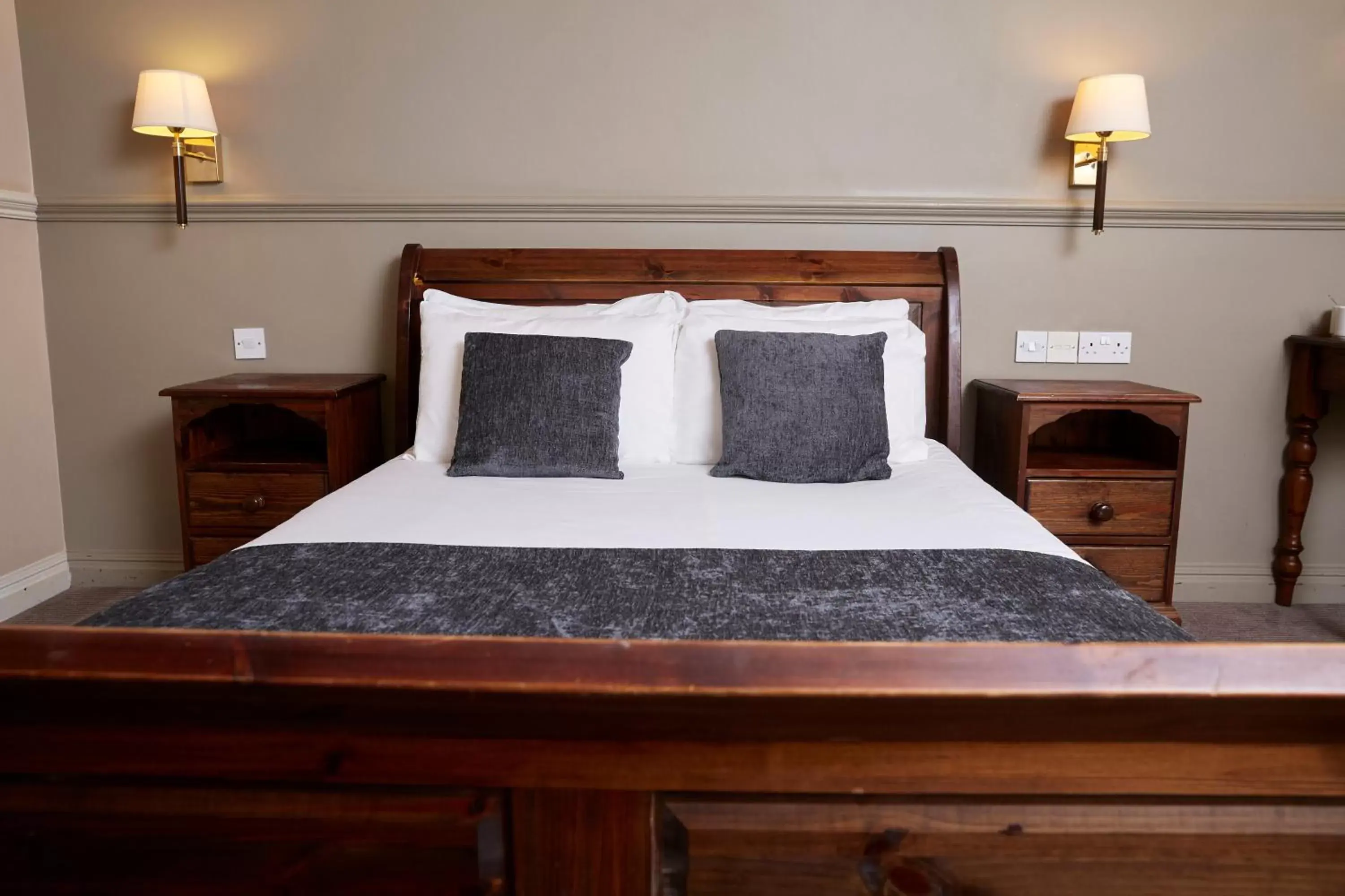 Double Room in Dog House by Chef & Brewer Collection Double Room in Dog House by Chef & Brewer Collection