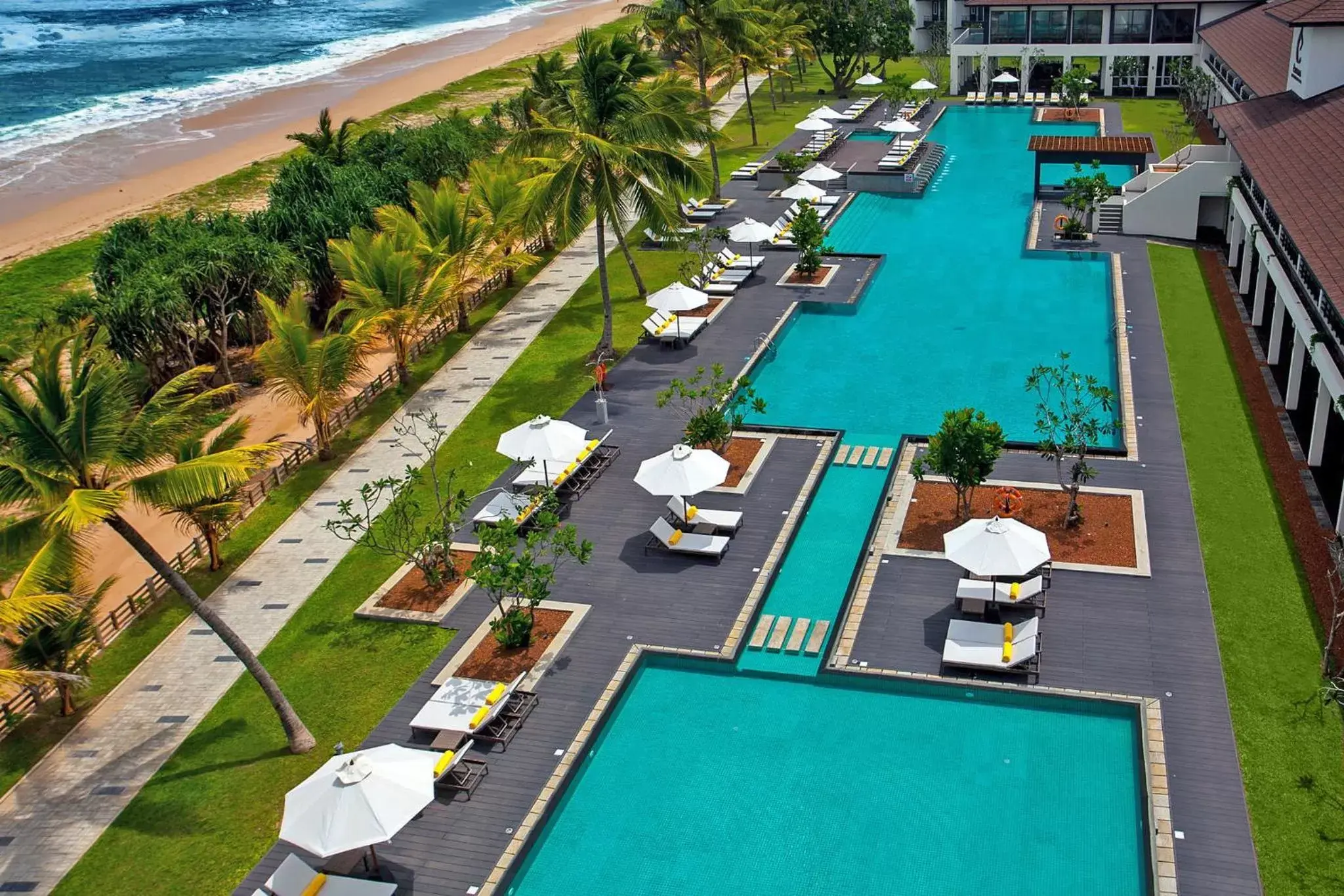 Swimming pool, Pool View in Centara Ceysands Resort & Spa Sri Lanka