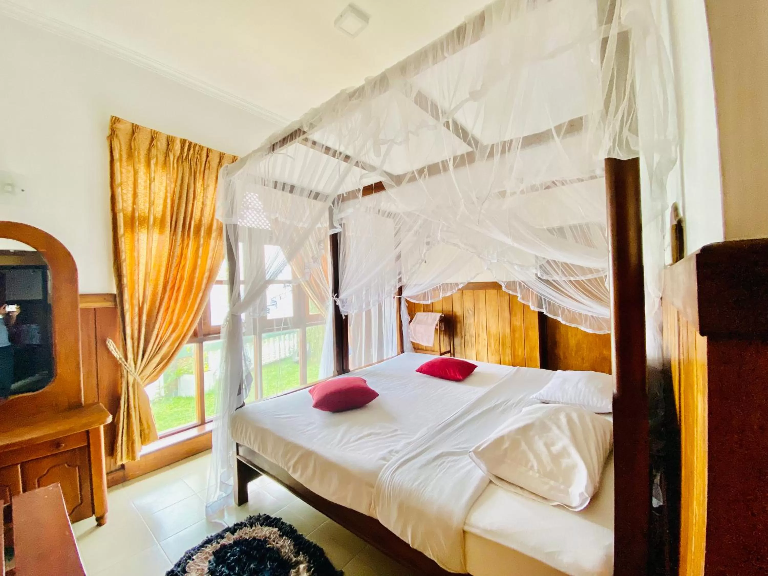 Bedroom, Bed in Srilak View Holiday Inn