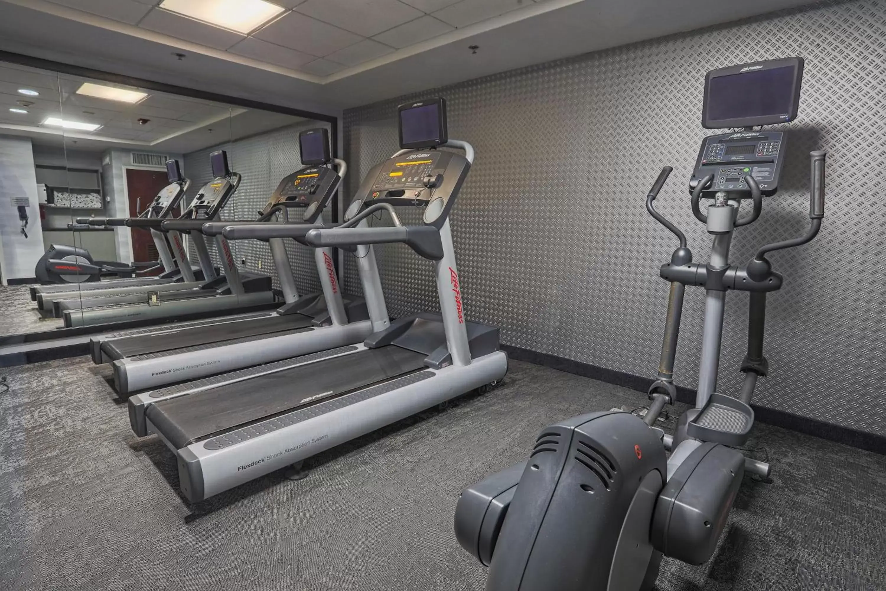 Fitness centre/facilities, Fitness Center/Facilities in Fairfield Inn & Suites by Marriott Charleston North/Ashley Phosphate