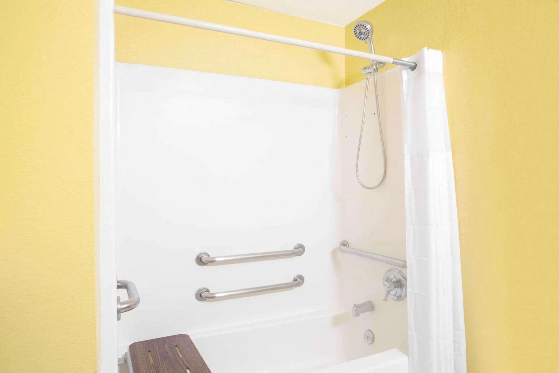 Shower in Days Inn by Wyndham Phoenix North