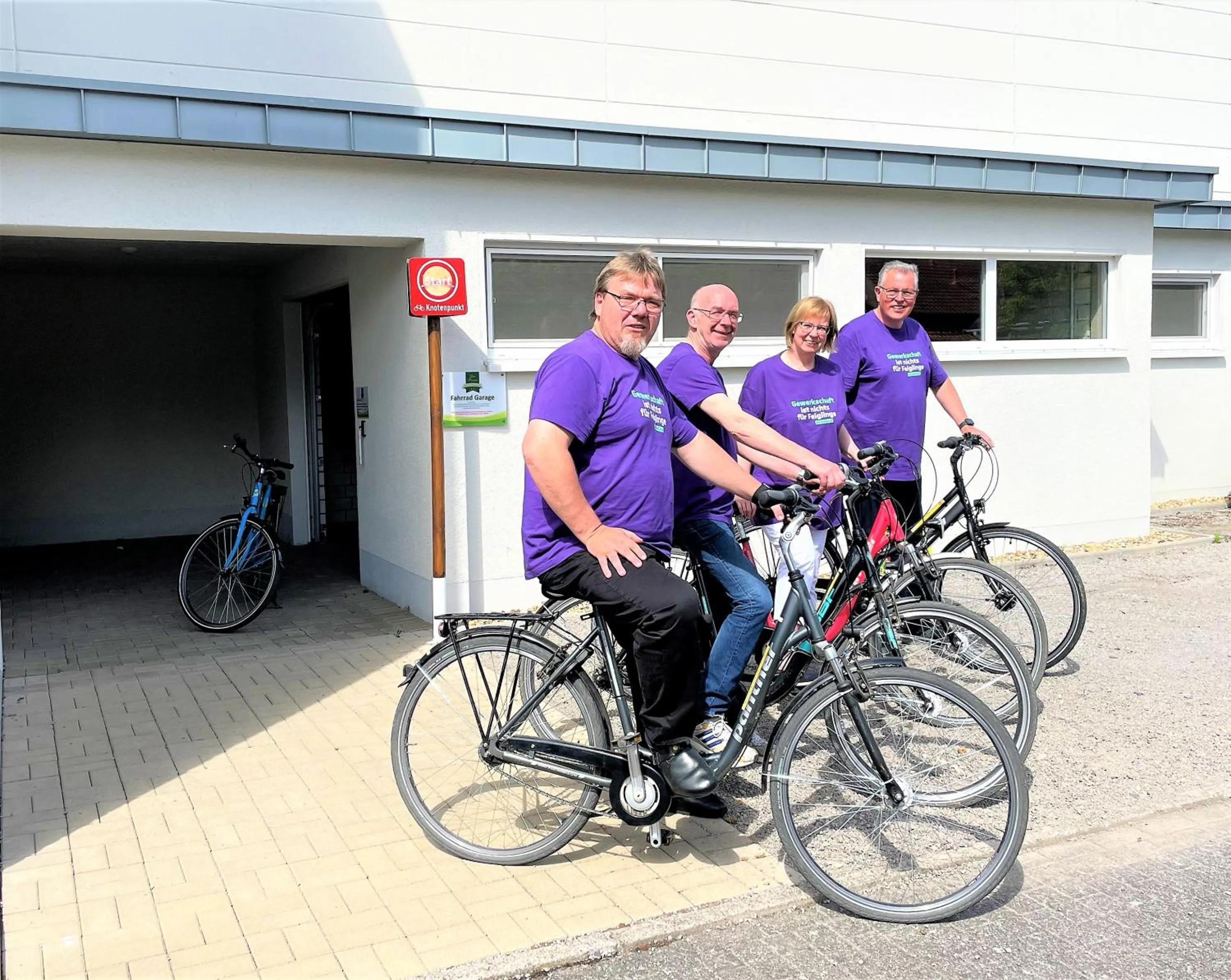 Cycling in Sport- und Tagungshotel De Poort