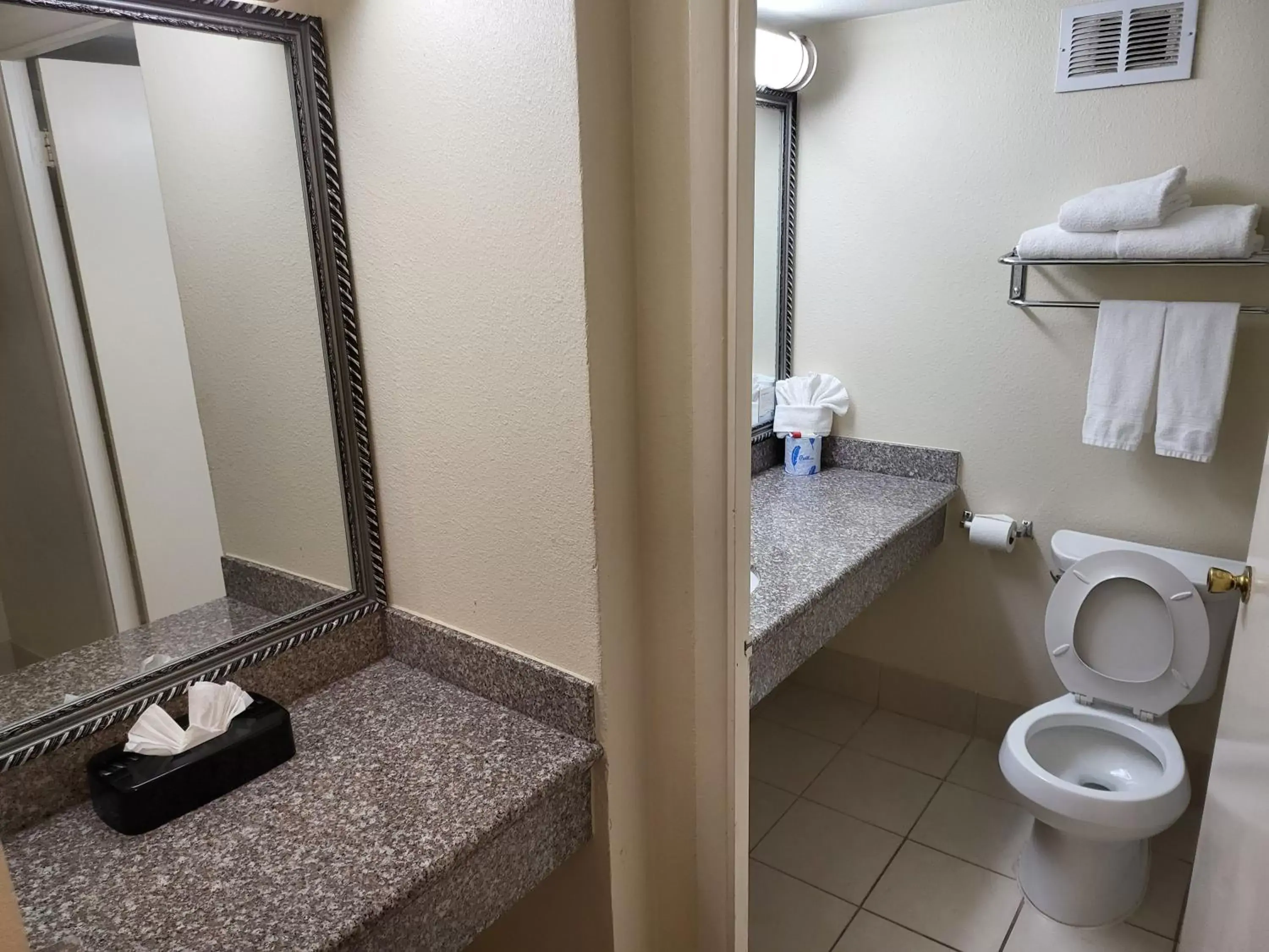 Bathroom in Ramada by Wyndham Houston Intercontinental Airport East
