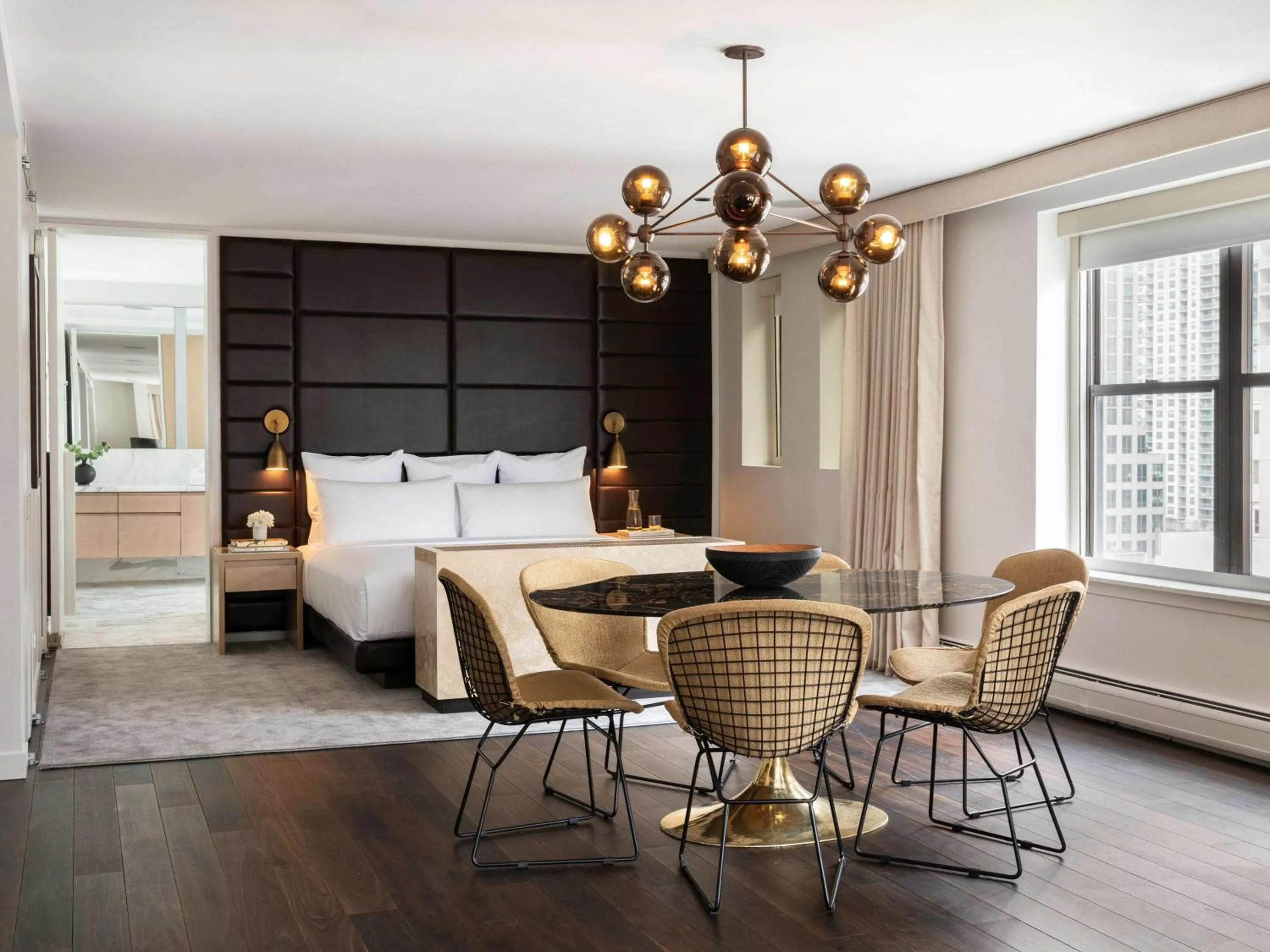 Photo of the whole room in 21c Museum Hotel Chicago