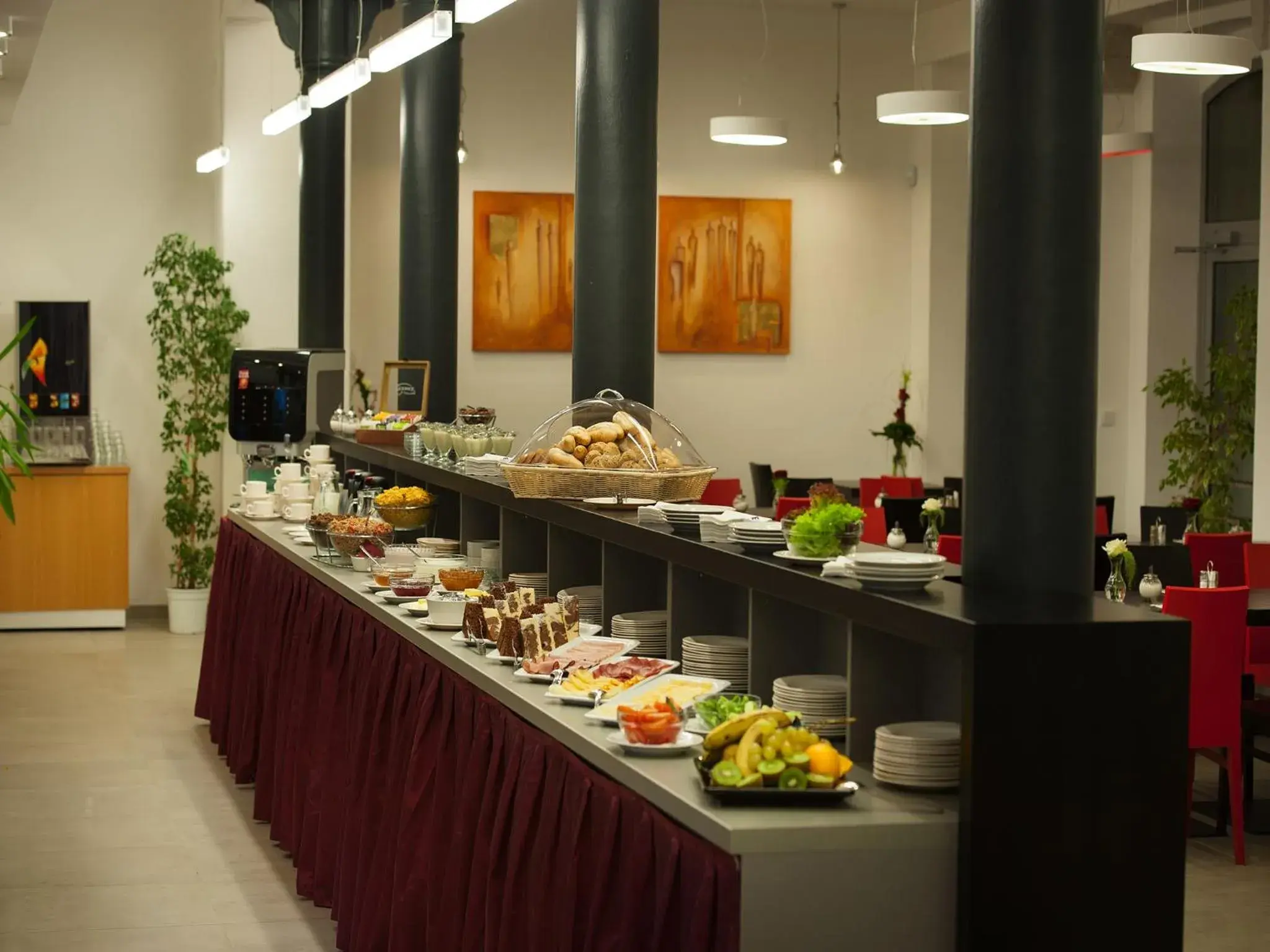 Buffet breakfast in EA Business Hotel Jihlava