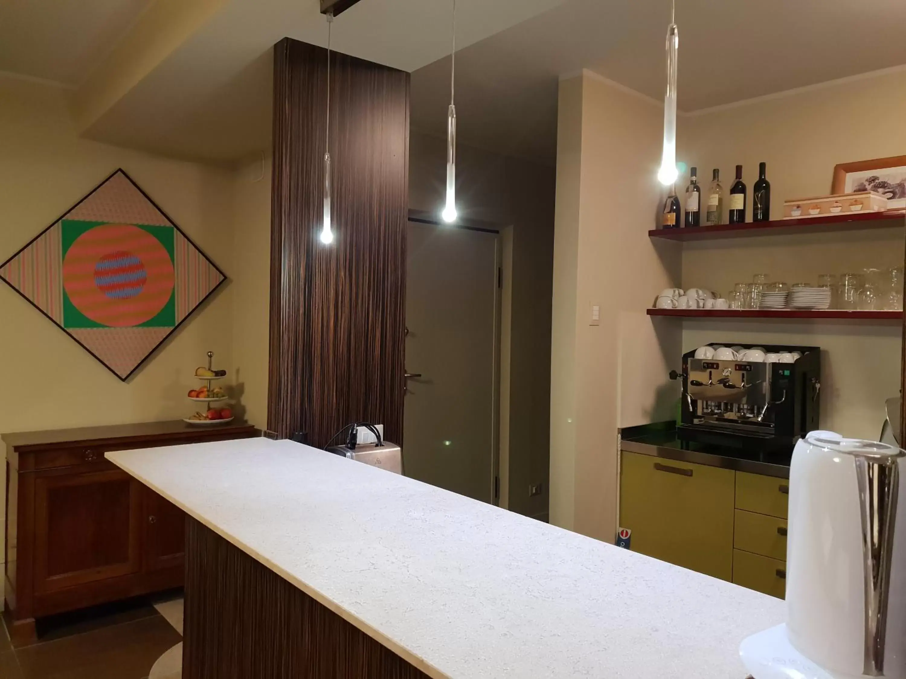 Lounge or bar, Kitchen/Kitchenette in Stile Libero
