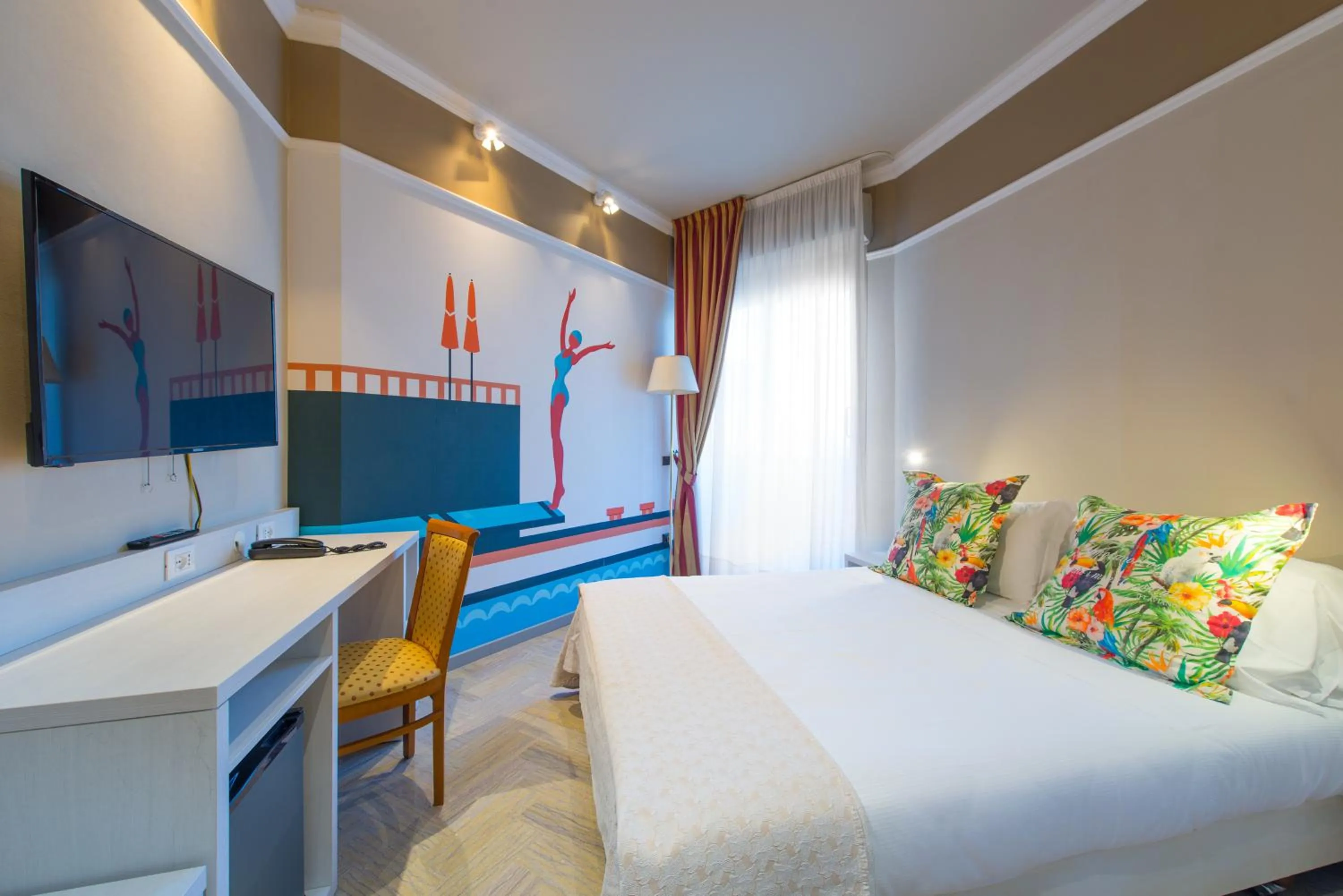 Bedroom, Bed in Admiral Art Hotel