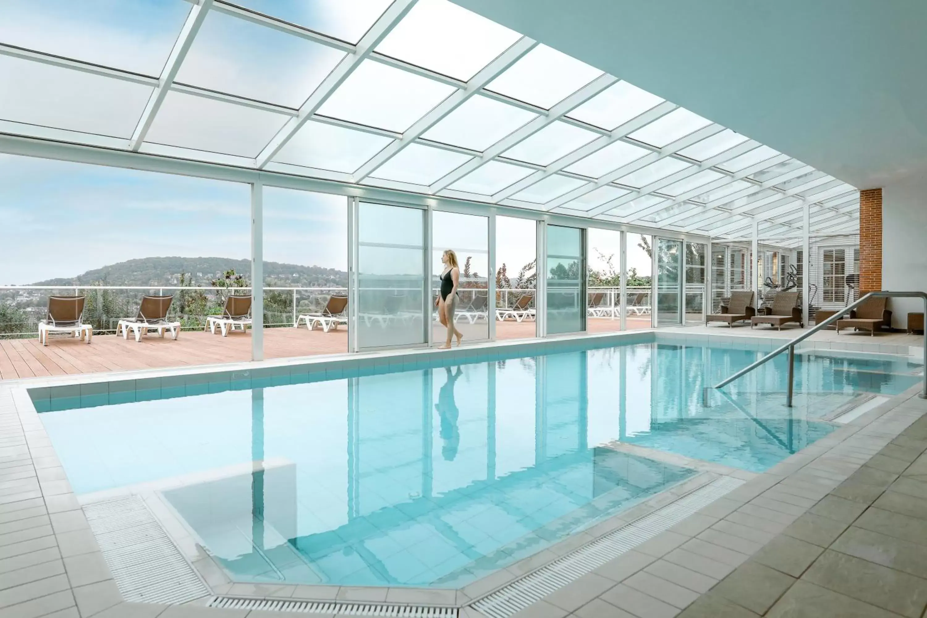 Pool view, Swimming Pool in Pierre & Vacances Premium Residence & Spa Houlgate