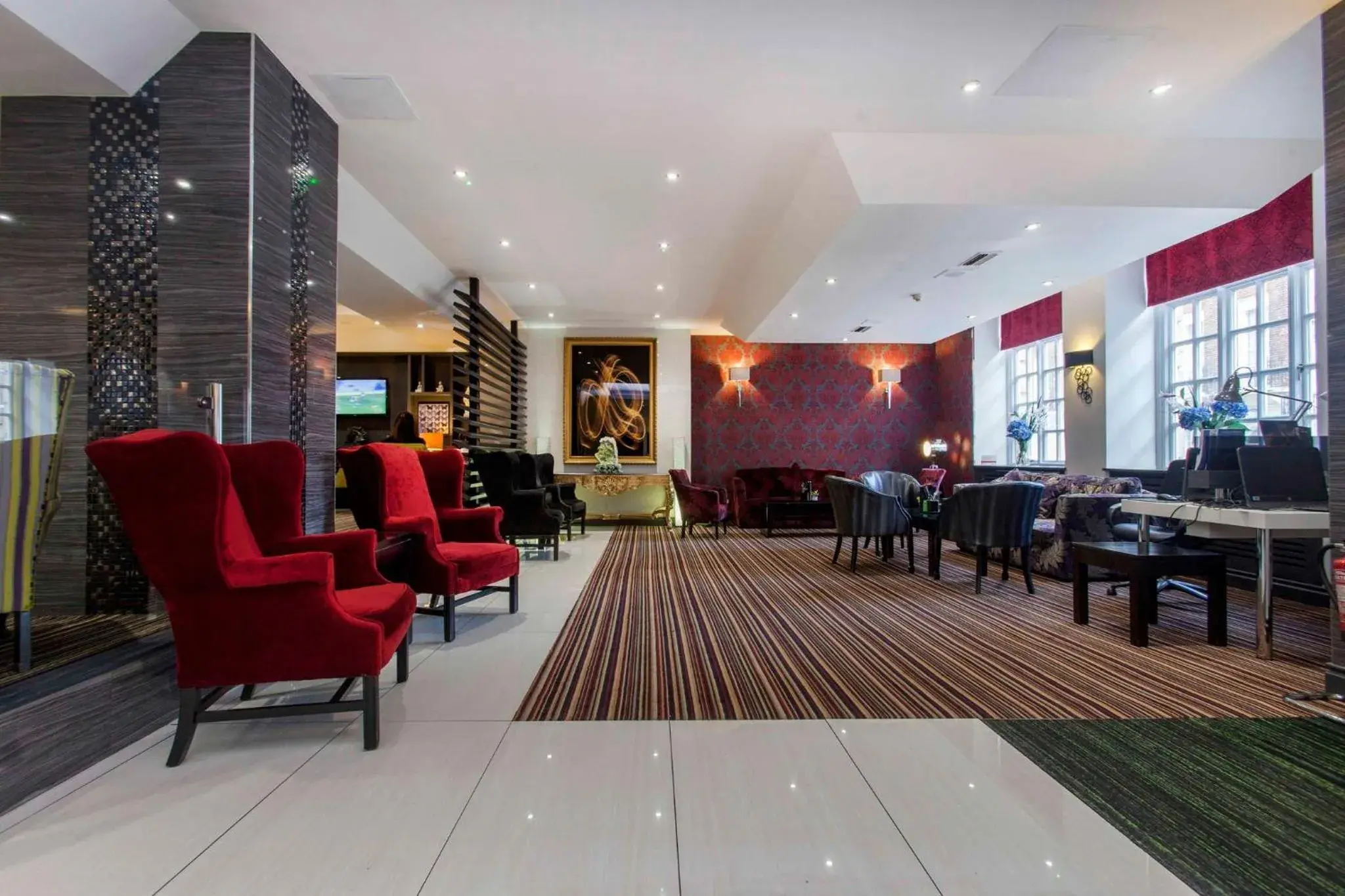 Property building, Restaurant/Places to Eat in Holiday Inn London Oxford Circus, an IHG Hotel