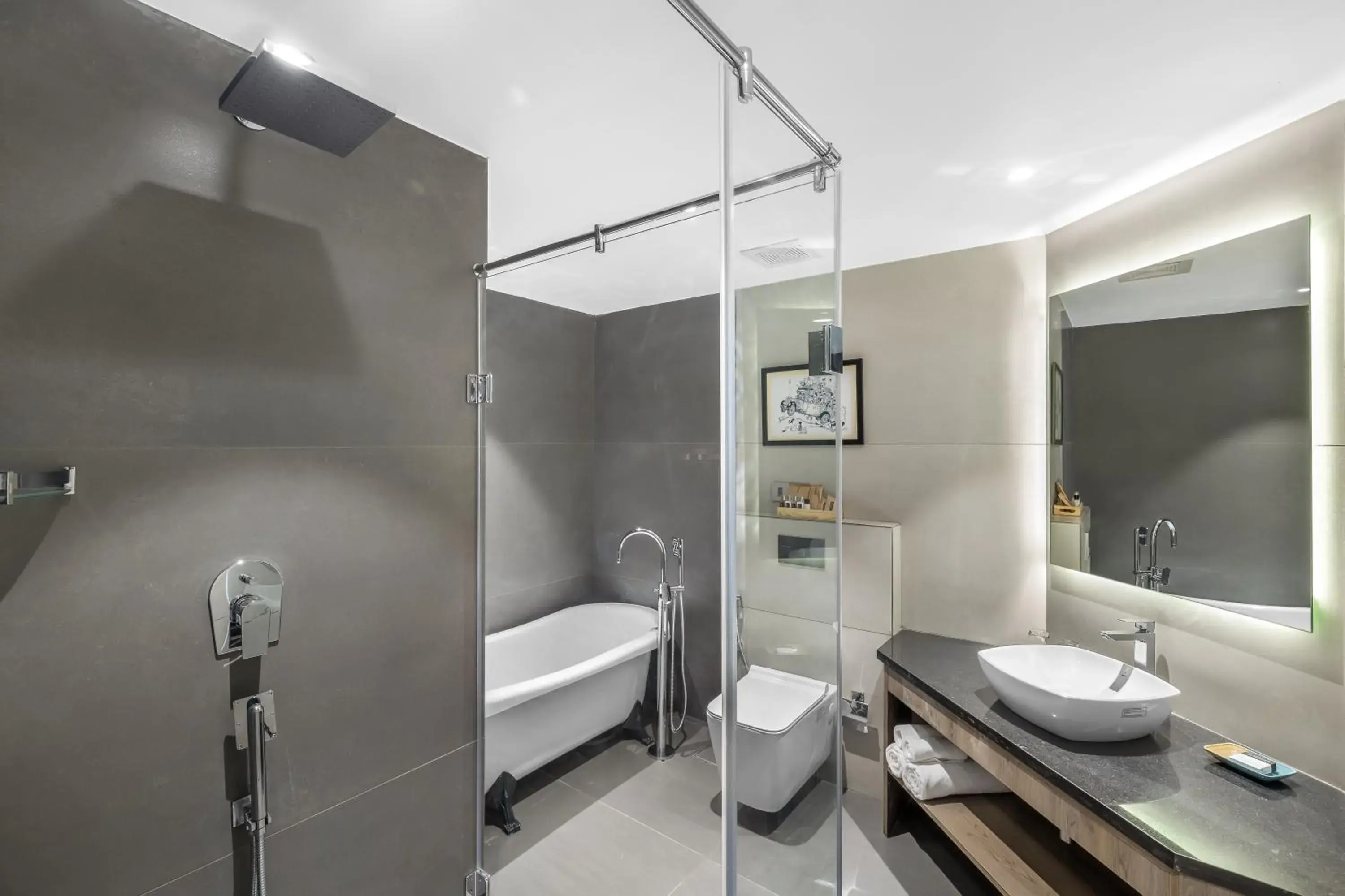 Bathroom in Quality Inn Ocean Palms Goa