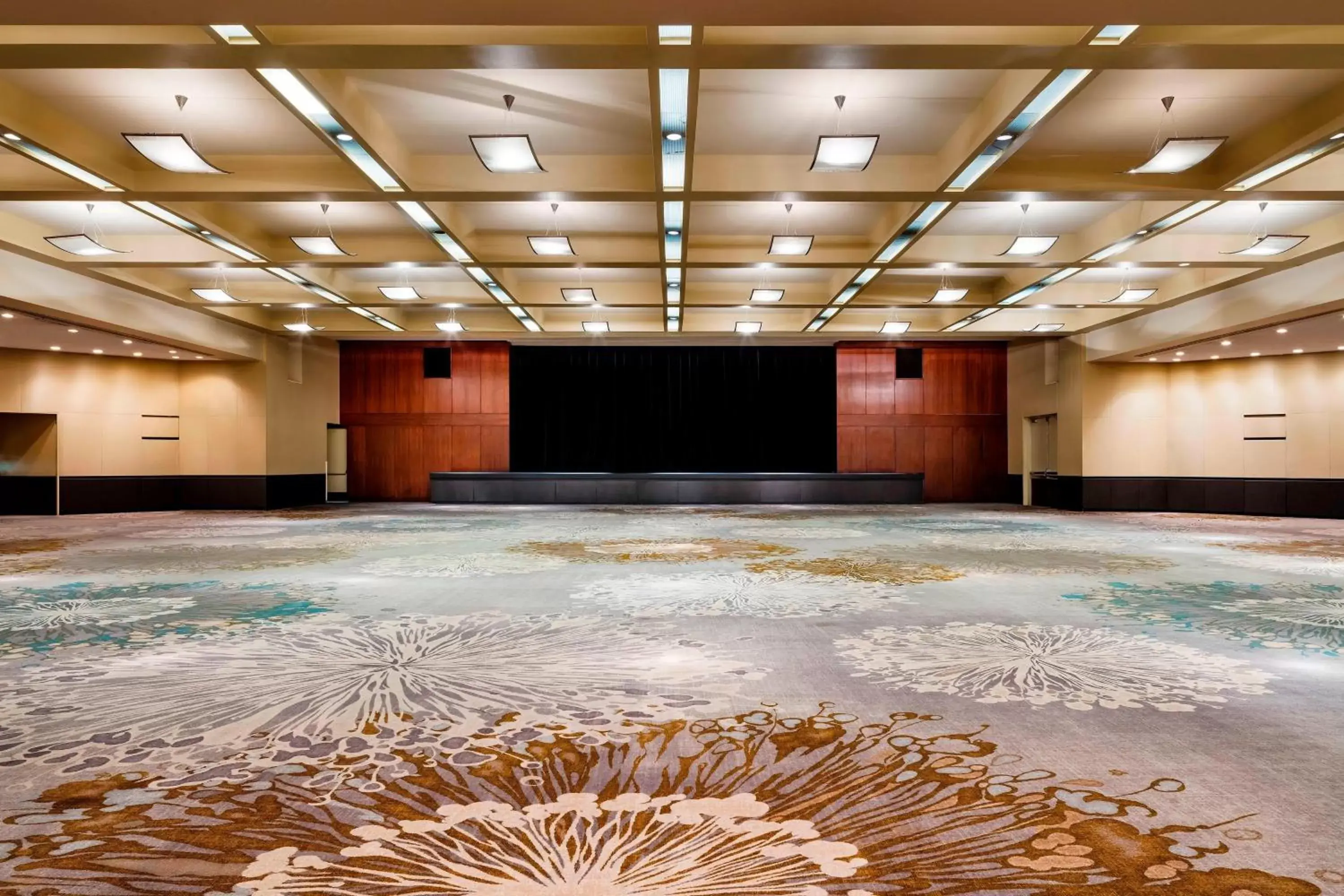 Meeting/conference room in The Westin Harbour Castle, Toronto